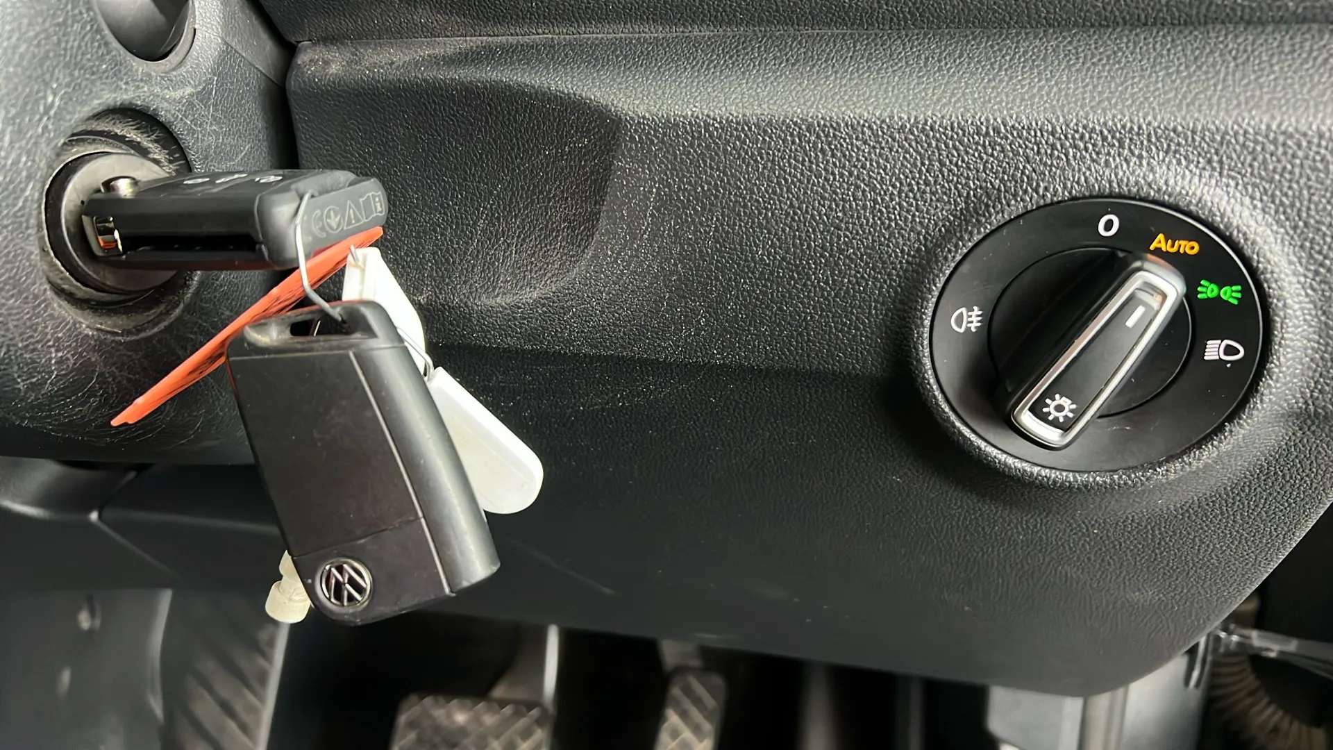 2021 VOLKSWAGEN T-ROC 2021 VOLKSWAGEN T-ROC