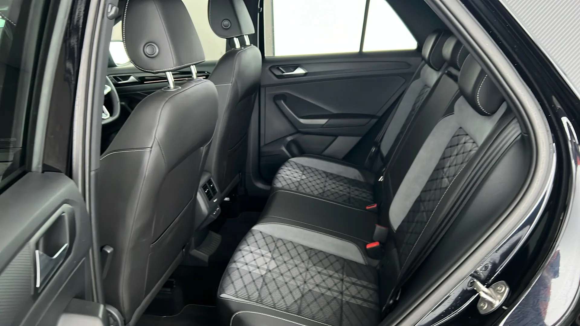 2025 VOLKSWAGEN T-ROC 2025 VOLKSWAGEN T-ROC
