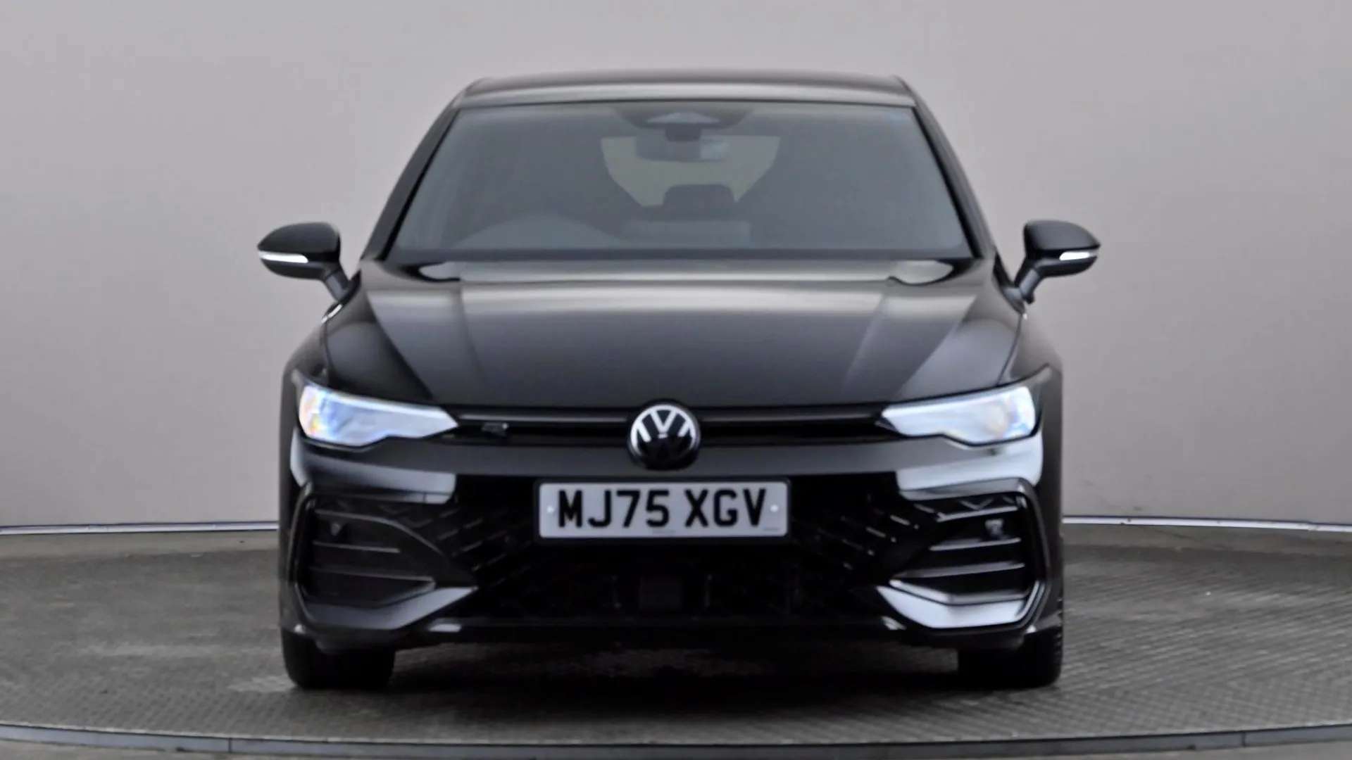 A 2025 VOLKSWAGEN GOLF 1.5 eTSI 150 Black Edition DSG A 2025 VOLKSWAGEN GOLF 1.5 eTSI 150 Black Edition DSG