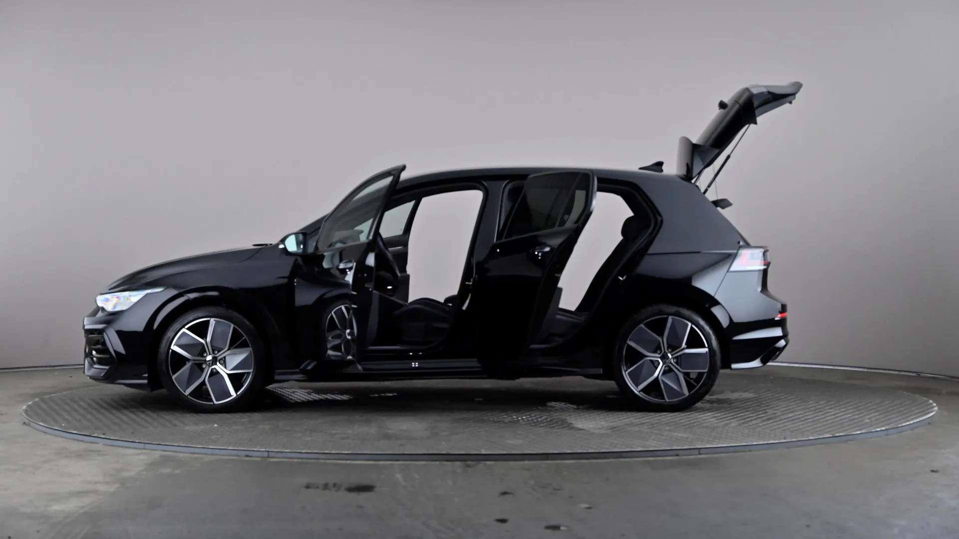 2025 VOLKSWAGEN GOLF 2025 VOLKSWAGEN GOLF