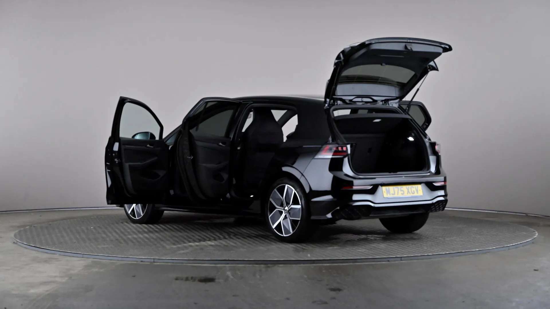 2025 VOLKSWAGEN GOLF 2025 VOLKSWAGEN GOLF