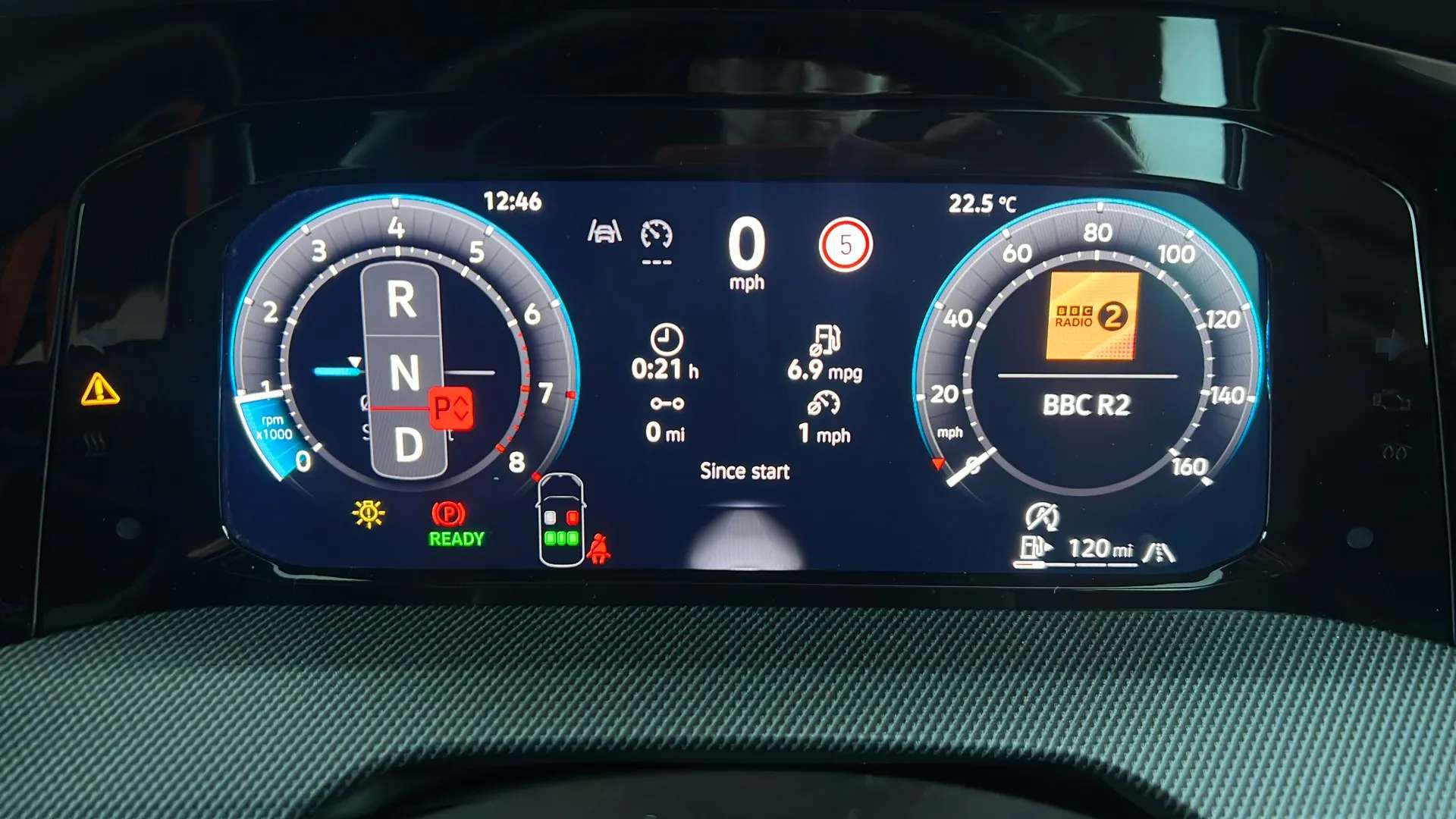 2025 VOLKSWAGEN GOLF 2025 VOLKSWAGEN GOLF