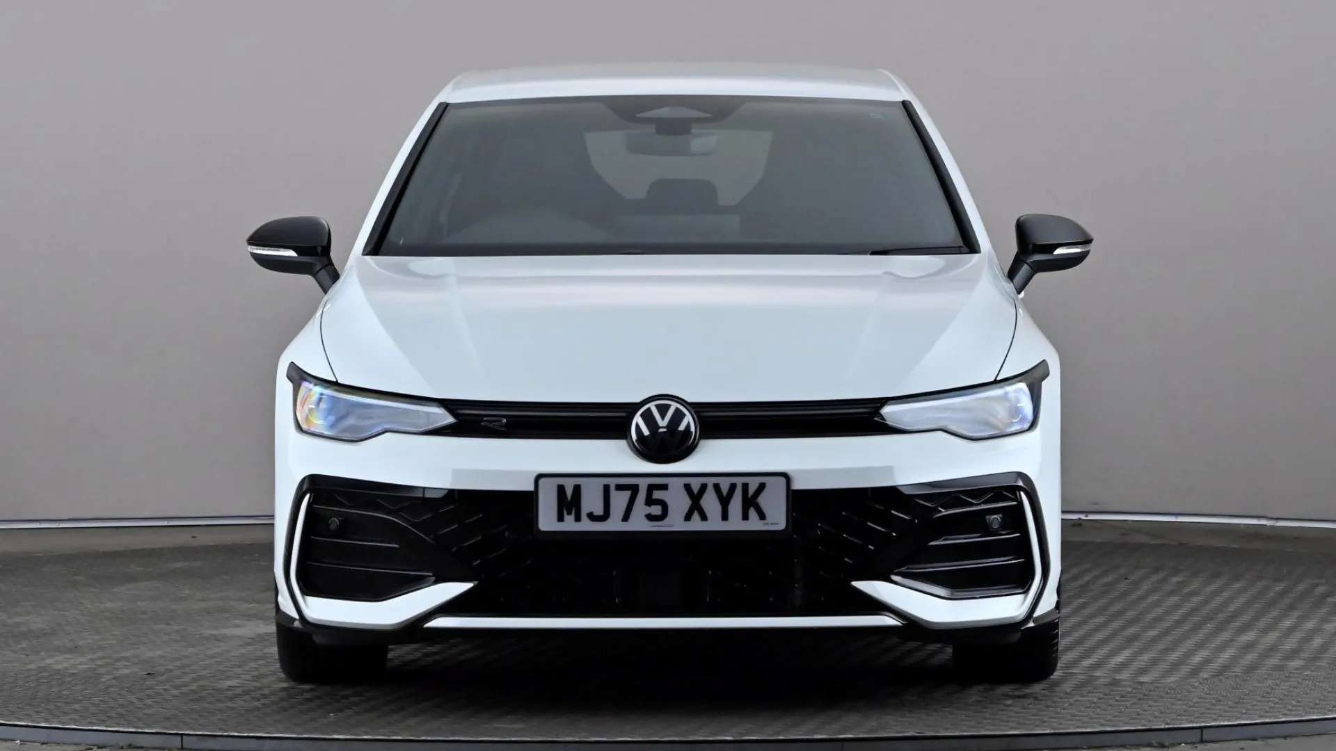 A 2025 VOLKSWAGEN GOLF 1.5 eTSI 150 Black Edition DSG A 2025 VOLKSWAGEN GOLF 1.5 eTSI 150 Black Edition DSG