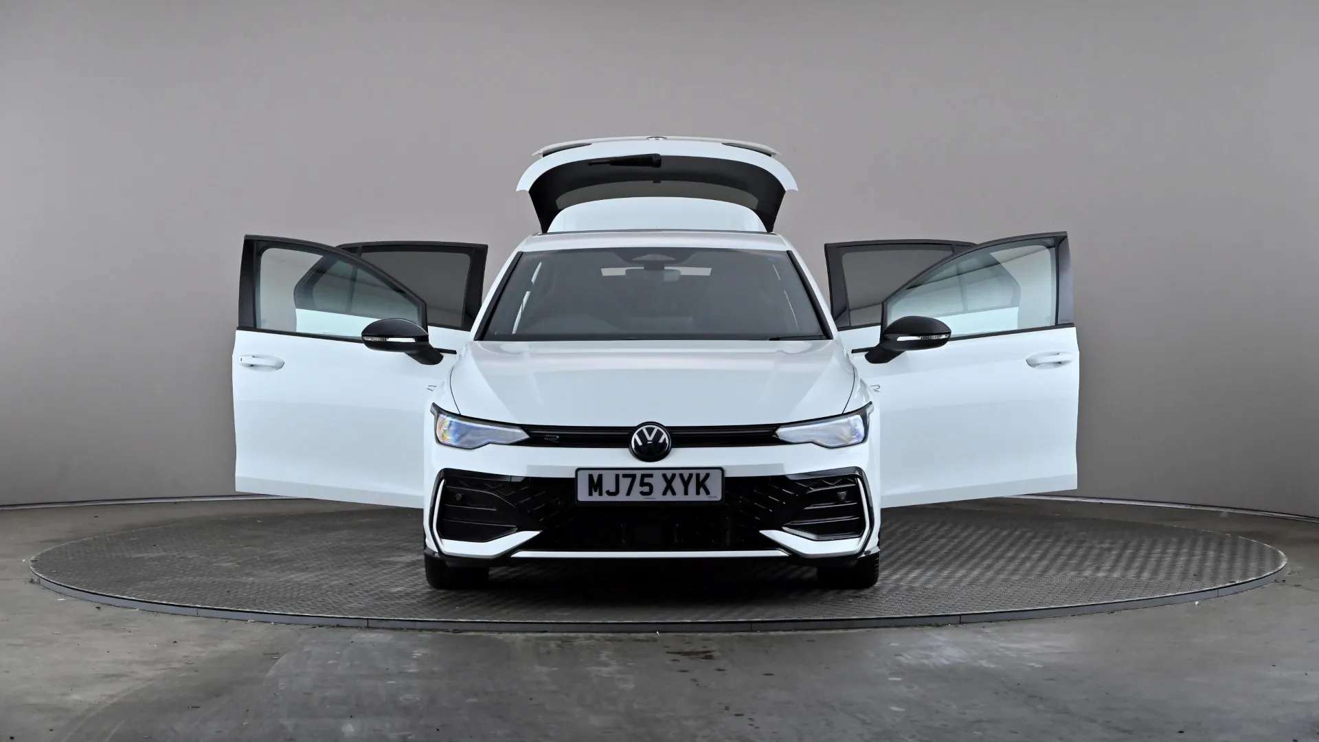 2025 VOLKSWAGEN GOLF 2025 VOLKSWAGEN GOLF
