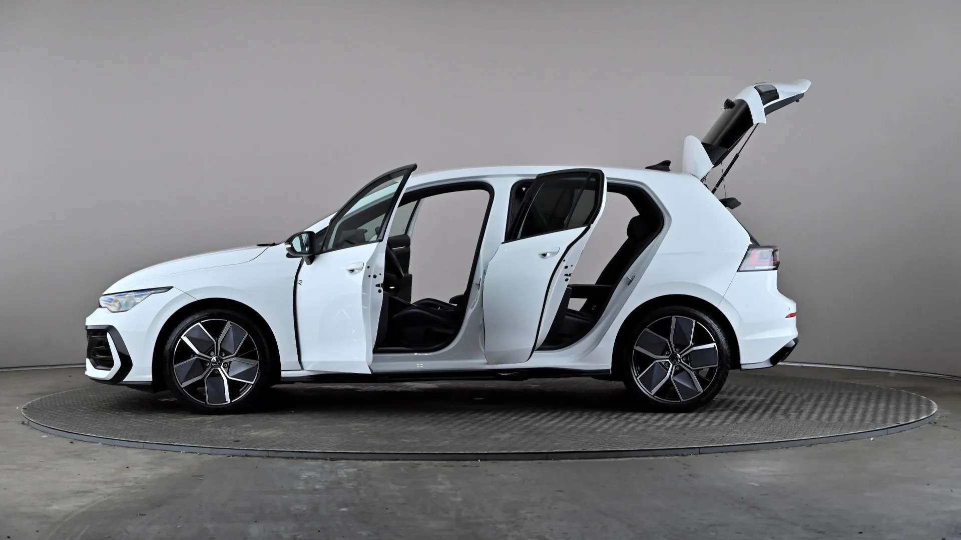 2025 VOLKSWAGEN GOLF 2025 VOLKSWAGEN GOLF