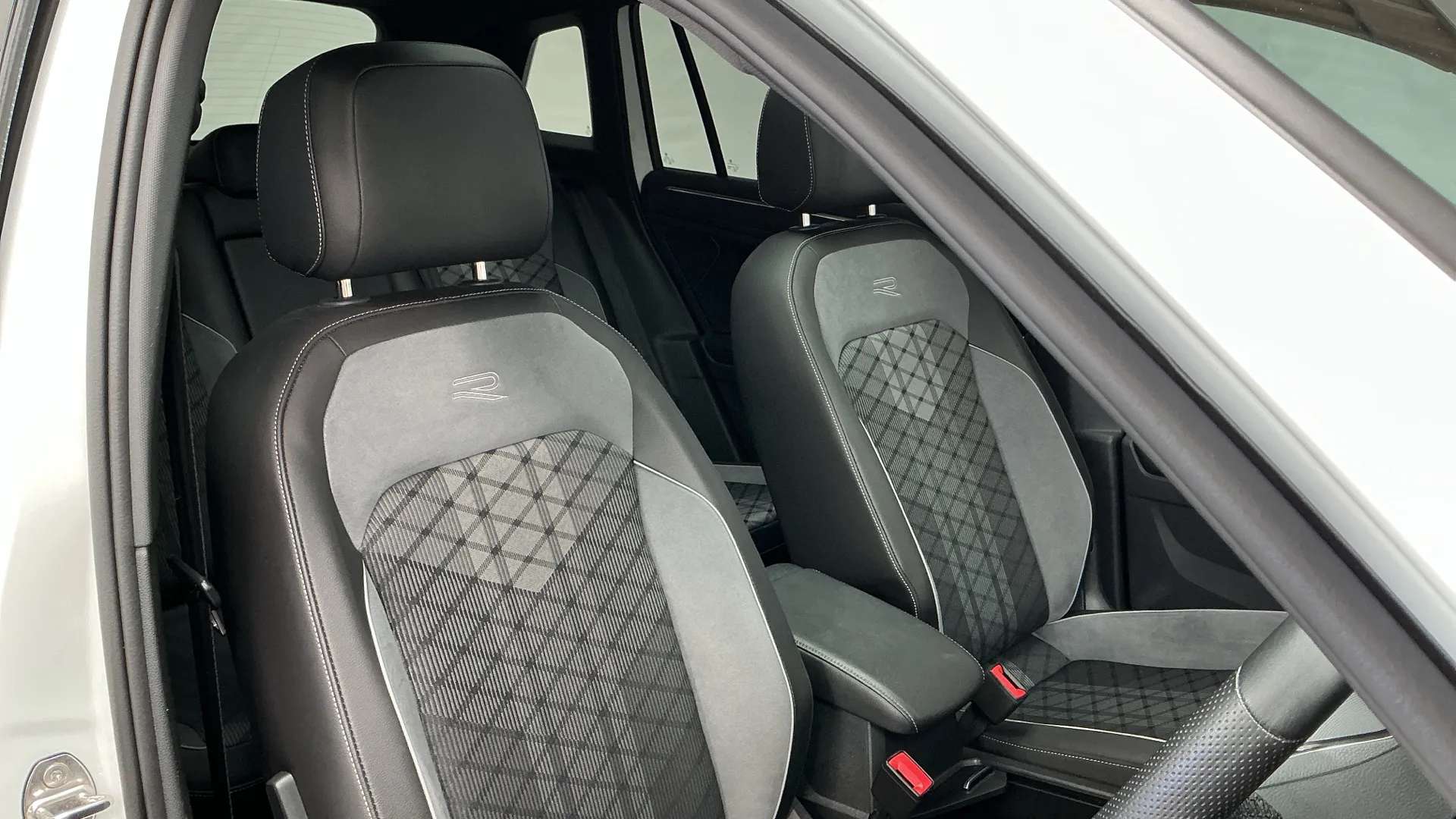 2024 VOLKSWAGEN TIGUAN 2024 VOLKSWAGEN TIGUAN