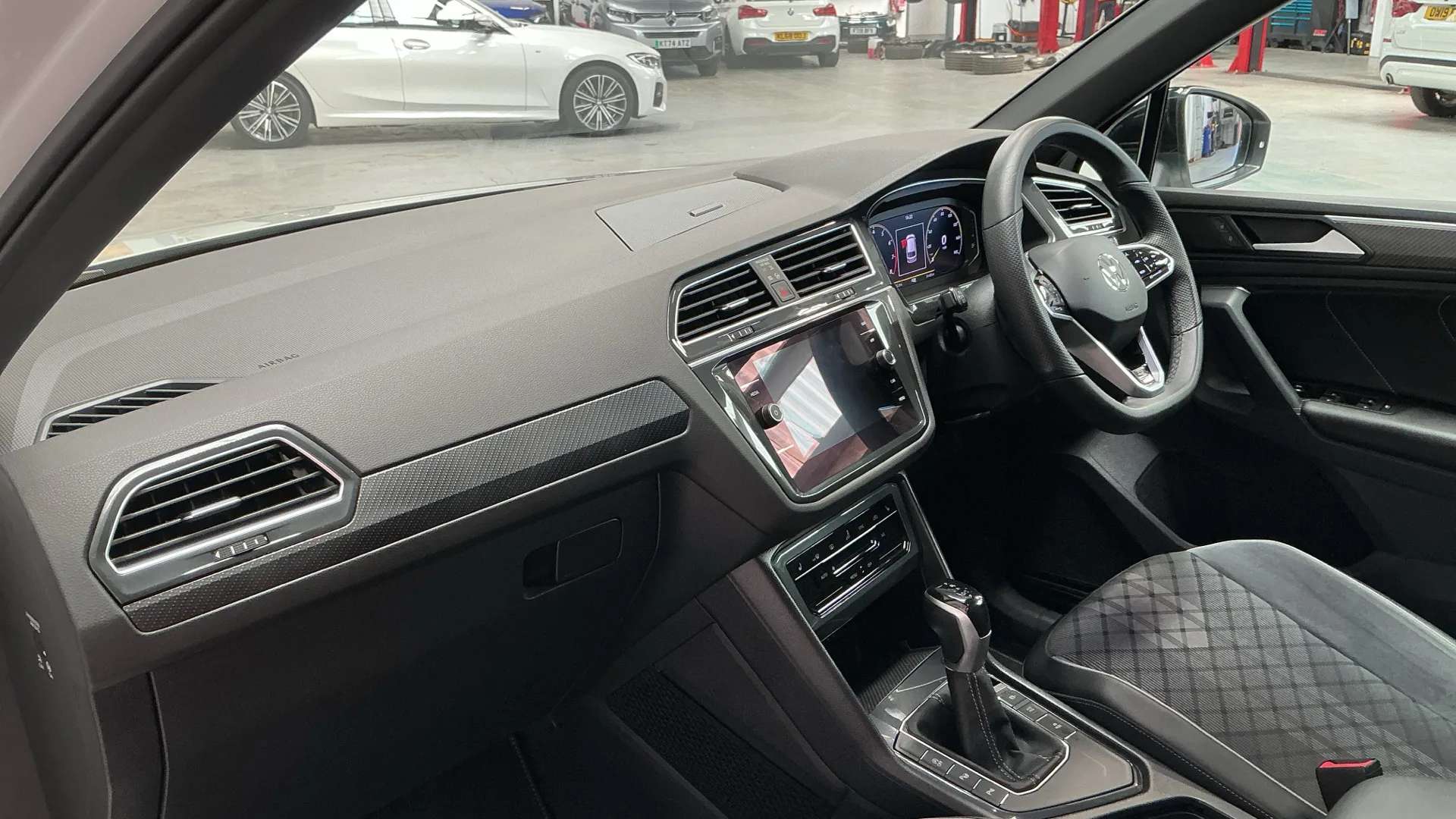 2024 VOLKSWAGEN TIGUAN 2024 VOLKSWAGEN TIGUAN