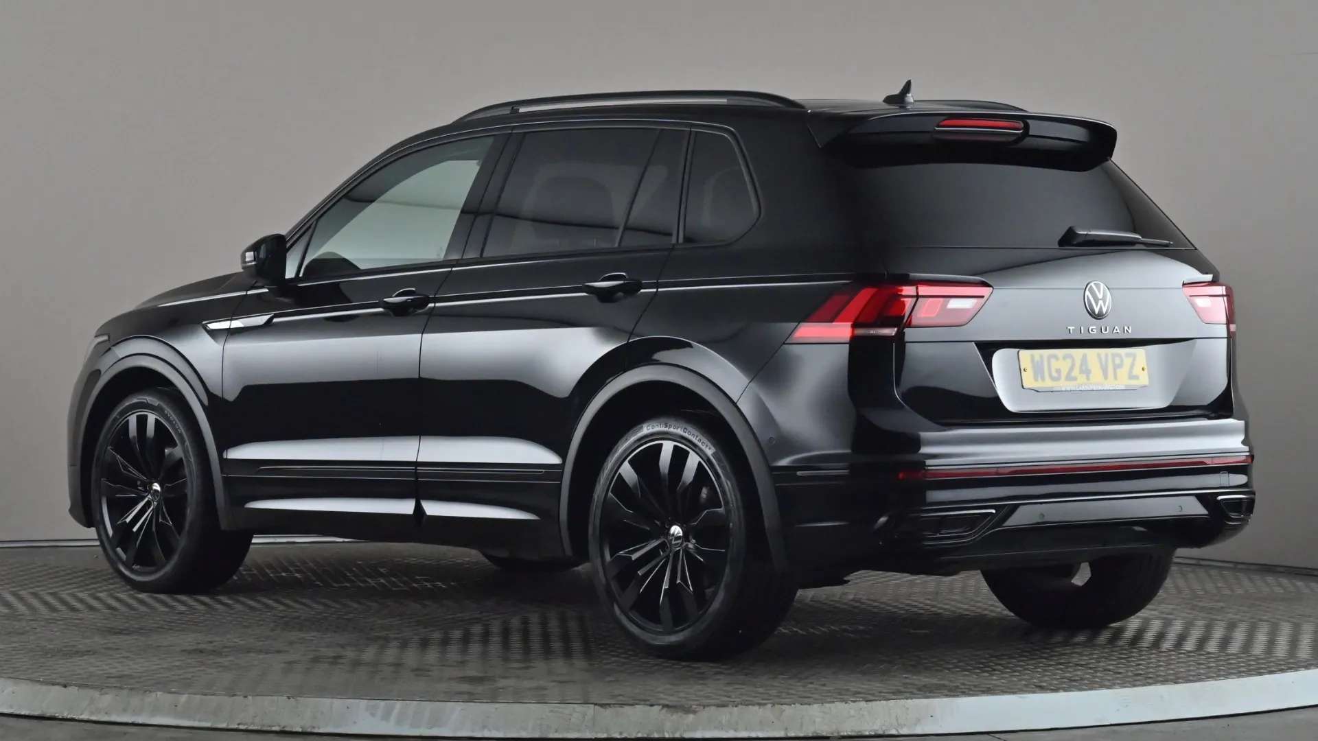 A 2024 VOLKSWAGEN TIGUAN 1.5 TSI 150 Black Edition DSG A 2024 VOLKSWAGEN TIGUAN 1.5 TSI 150 Black Edition DSG