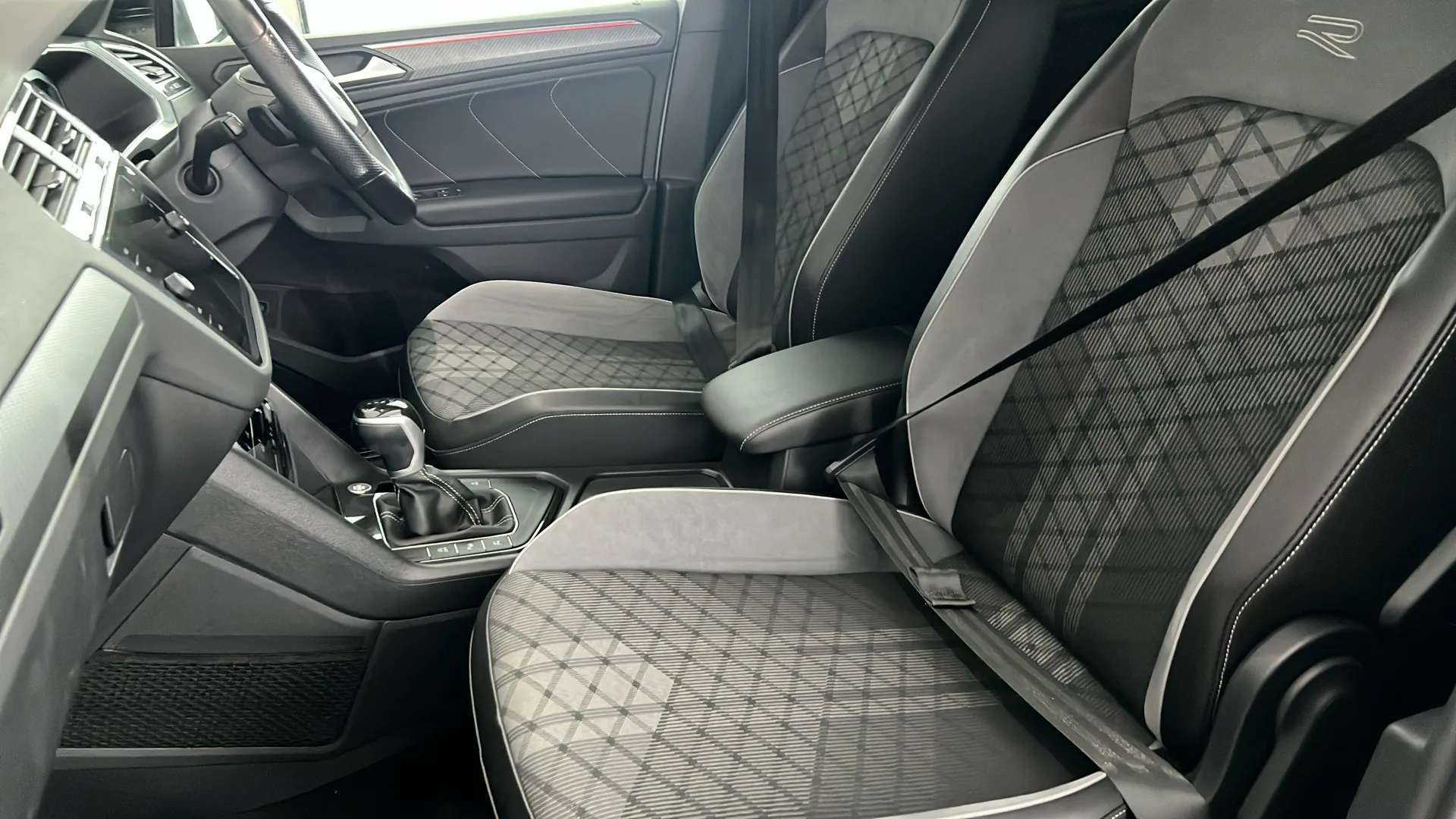 2023 VOLKSWAGEN TIGUAN 2023 VOLKSWAGEN TIGUAN