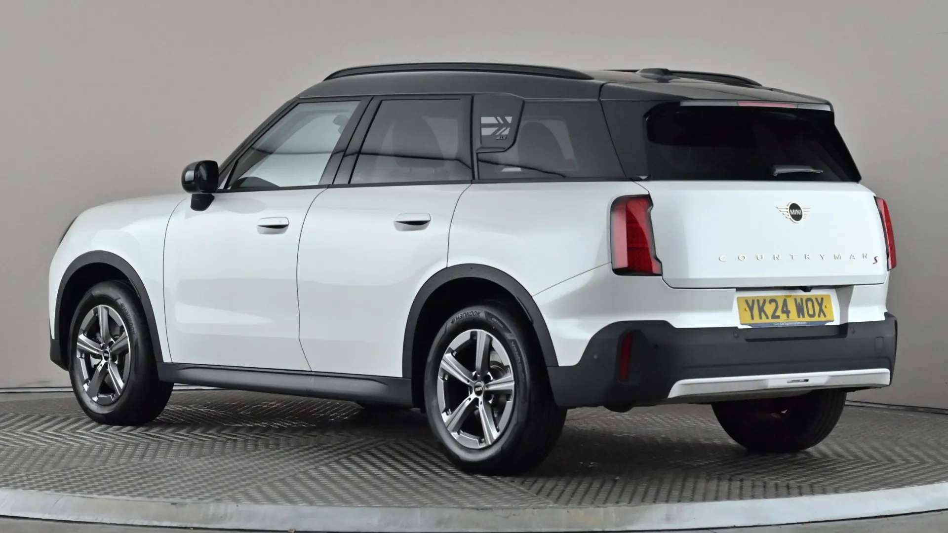 A 2024 MINI COUNTRYMAN 2.0 S Classic ALL4 Auto A 2024 MINI COUNTRYMAN 2.0 S Classic ALL4 Auto