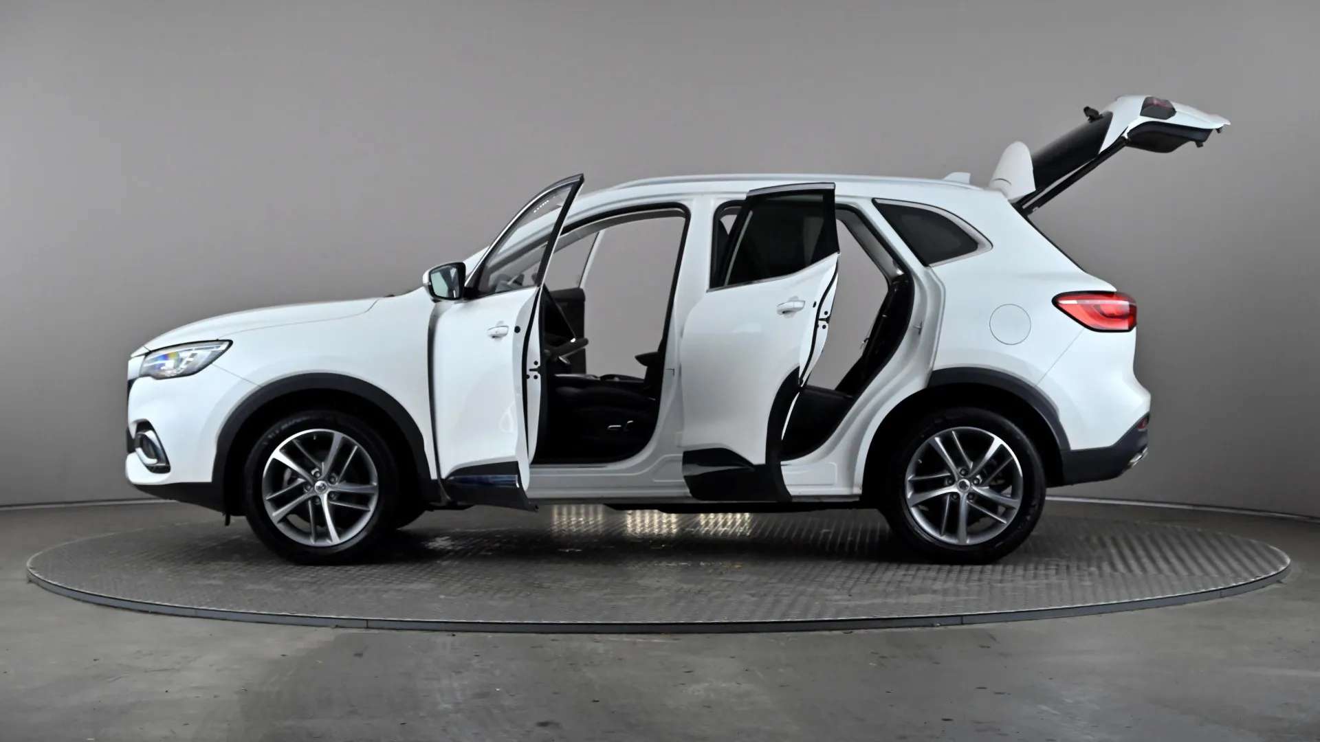 2022 MG MOTOR UK HS 2022 MG MOTOR UK HS