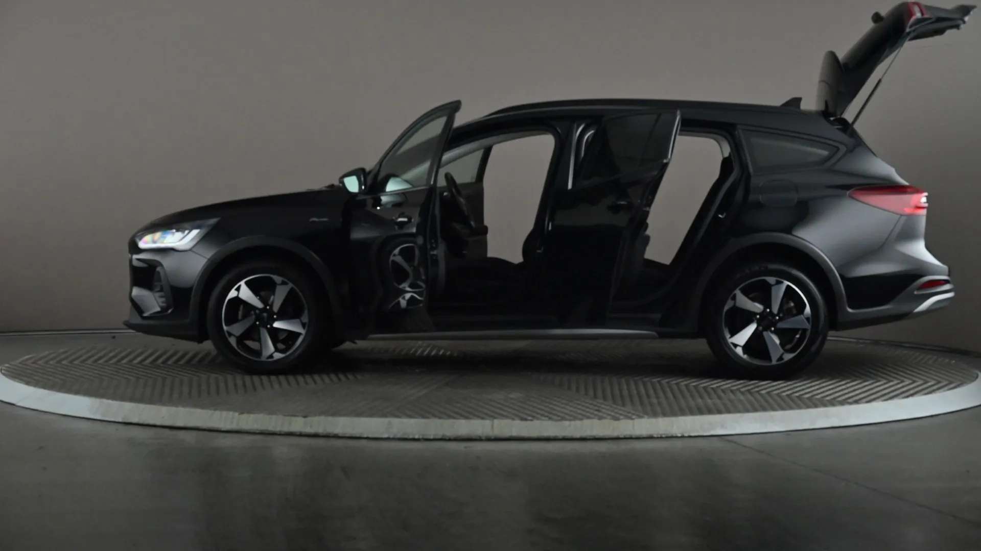 2023 FORD FOCUS 2023 FORD FOCUS