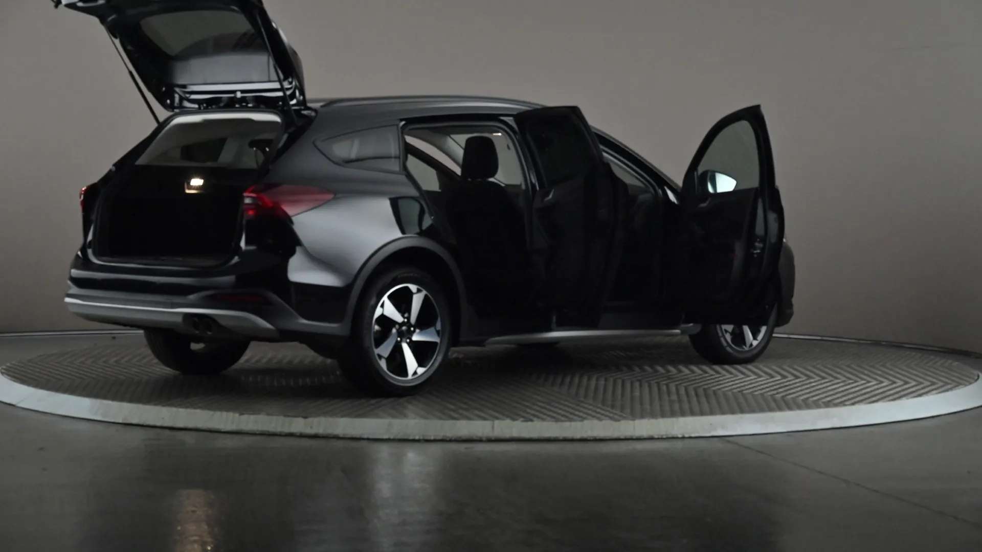 2023 FORD FOCUS 2023 FORD FOCUS