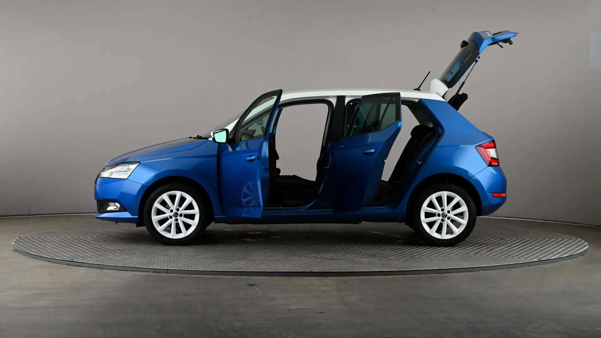 2018 SKODA FABIA 2018 SKODA FABIA