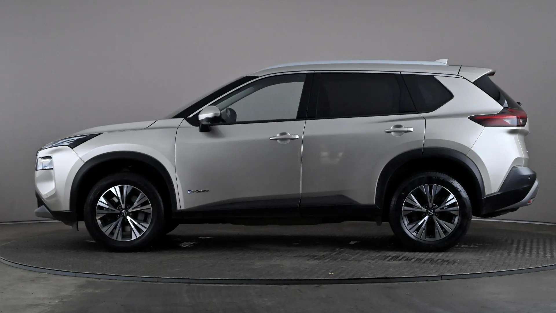 A 2023 NISSAN X-TRAIL 1.5 E-Power E-4orce 213 N-Connecta Auto A 2023 NISSAN X-TRAIL 1.5 E-Power E-4orce 213 N-Connecta Auto