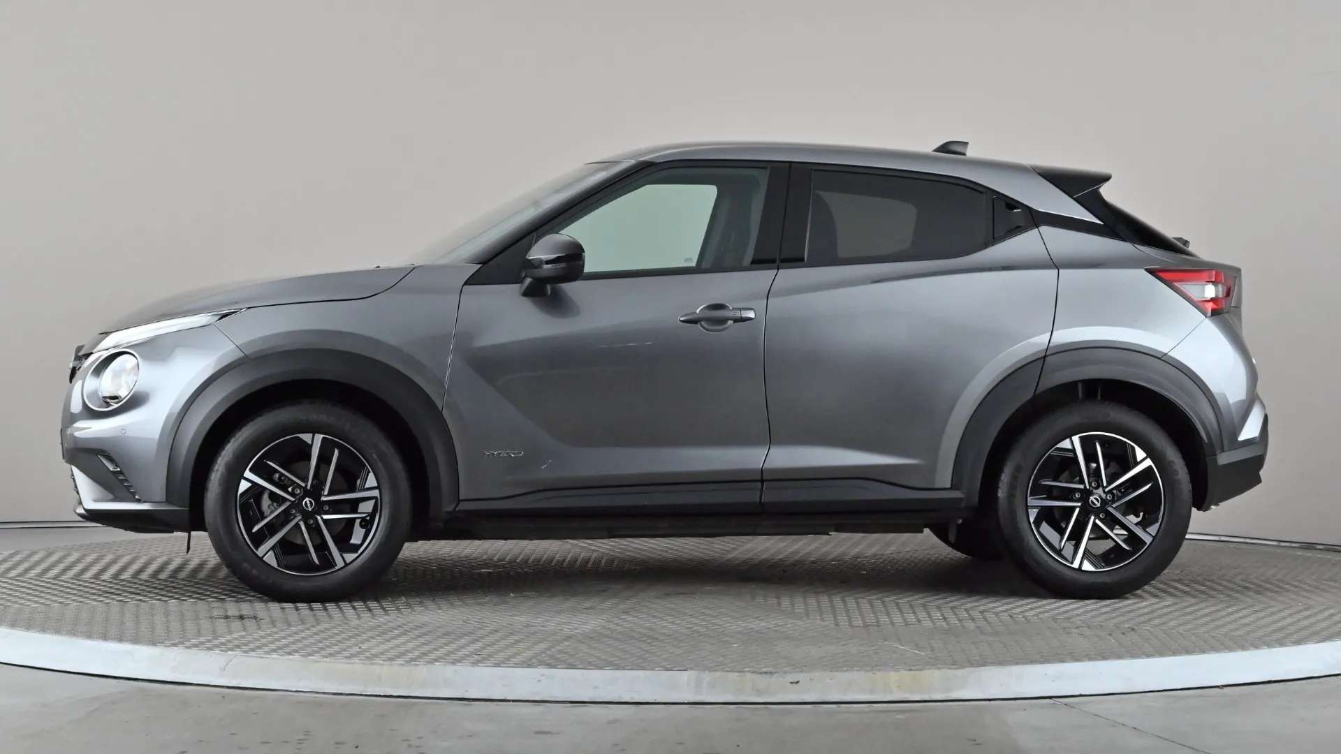 A 2024 NISSAN JUKE 1.6 Hybrid N-Connecta Auto A 2024 NISSAN JUKE 1.6 Hybrid N-Connecta Auto