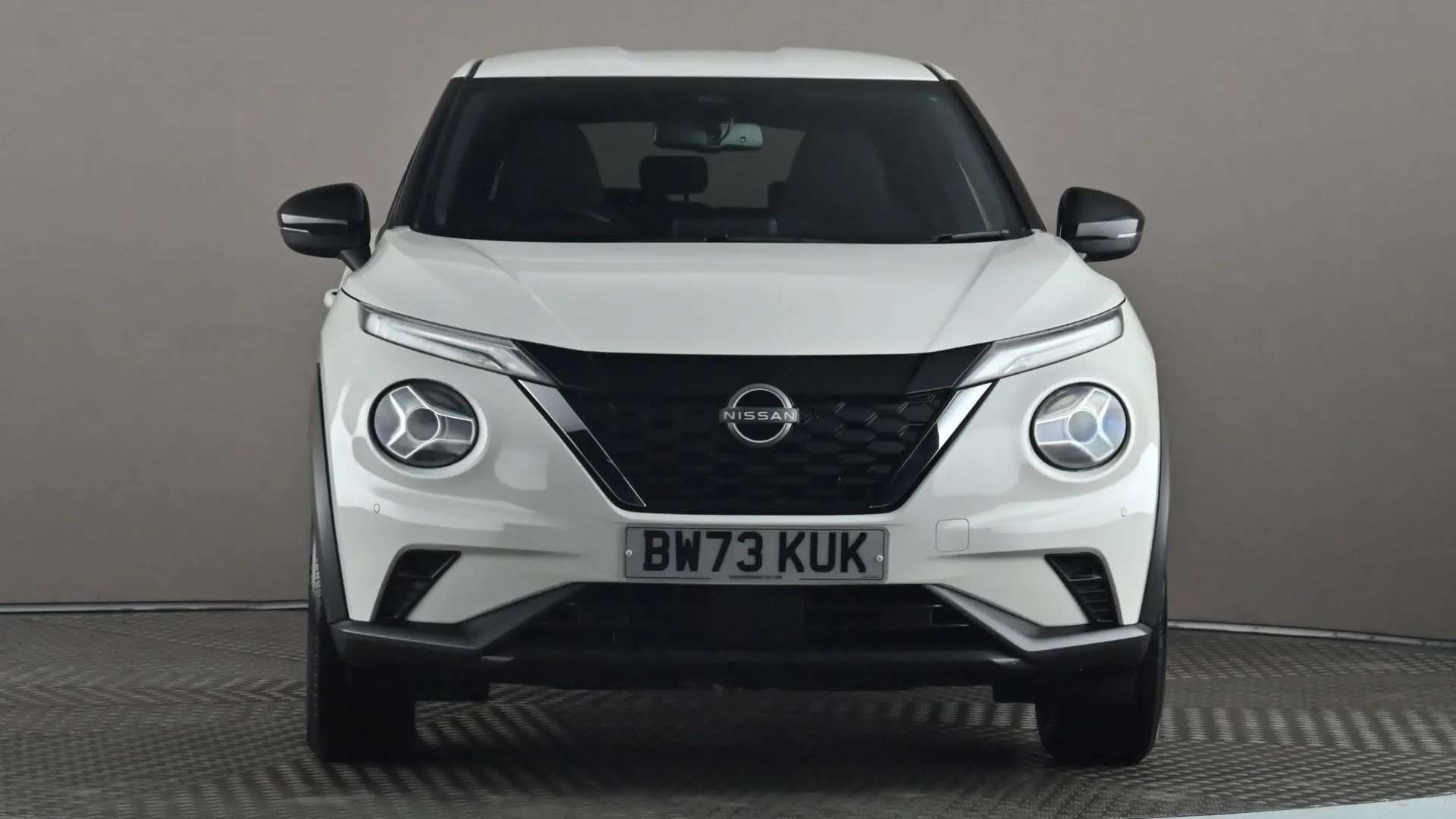 A 2023 NISSAN JUKE 1.6 Hybrid N-Connecta Auto A 2023 NISSAN JUKE 1.6 Hybrid N-Connecta Auto