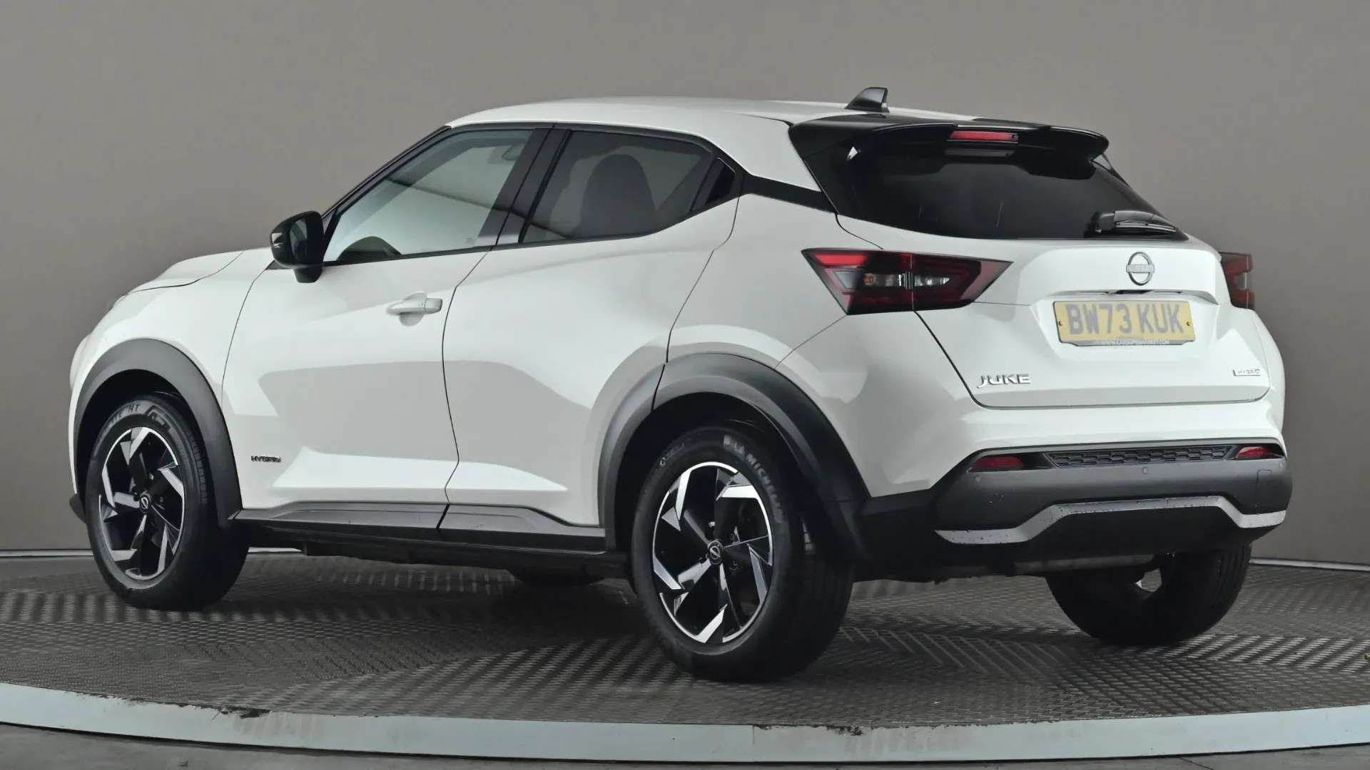 A 2023 NISSAN JUKE 1.6 Hybrid N-Connecta Auto A 2023 NISSAN JUKE 1.6 Hybrid N-Connecta Auto