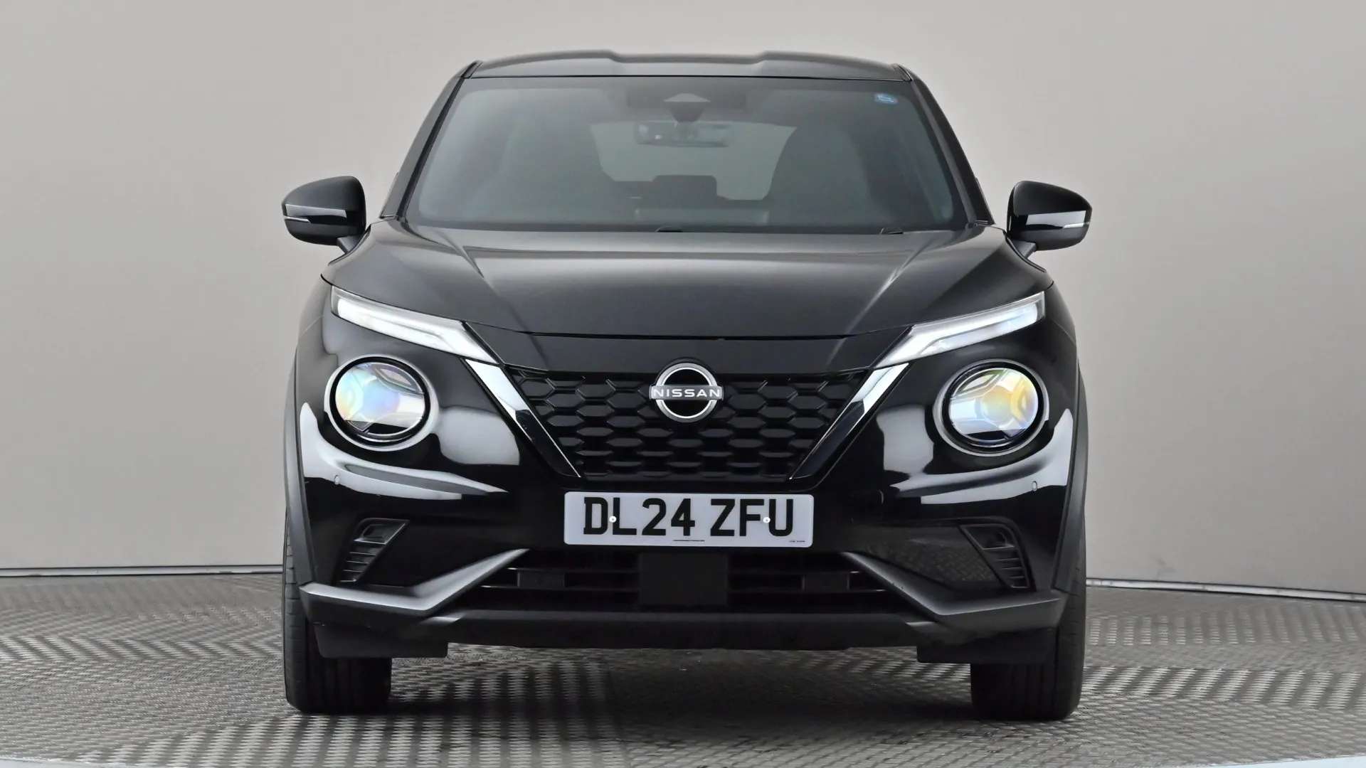A 2024 NISSAN JUKE 1.6 Hybrid N-Connecta Auto A 2024 NISSAN JUKE 1.6 Hybrid N-Connecta Auto