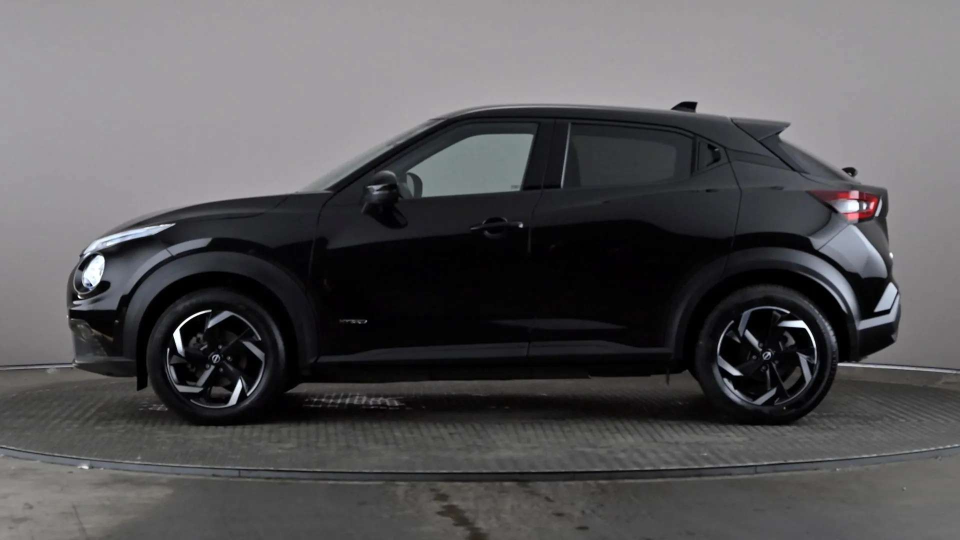 A 2024 NISSAN JUKE 1.6 Hybrid N-Connecta Auto A 2024 NISSAN JUKE 1.6 Hybrid N-Connecta Auto