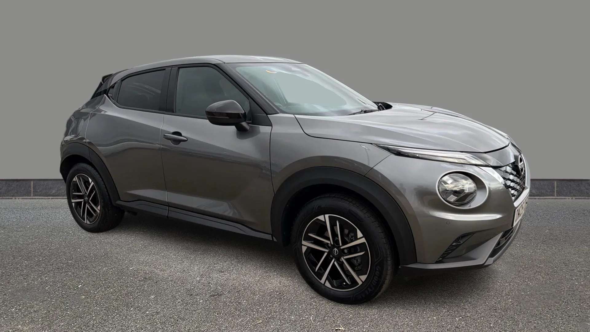 A 2025 NISSAN JUKE 1.6 Hybrid N-Connecta Auto A 2025 NISSAN JUKE 1.6 Hybrid N-Connecta Auto