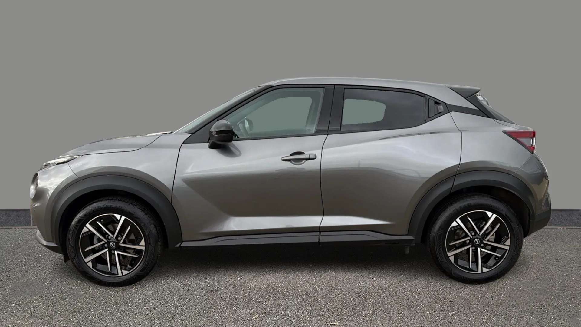 A 2025 NISSAN JUKE 1.6 Hybrid N-Connecta Auto A 2025 NISSAN JUKE 1.6 Hybrid N-Connecta Auto