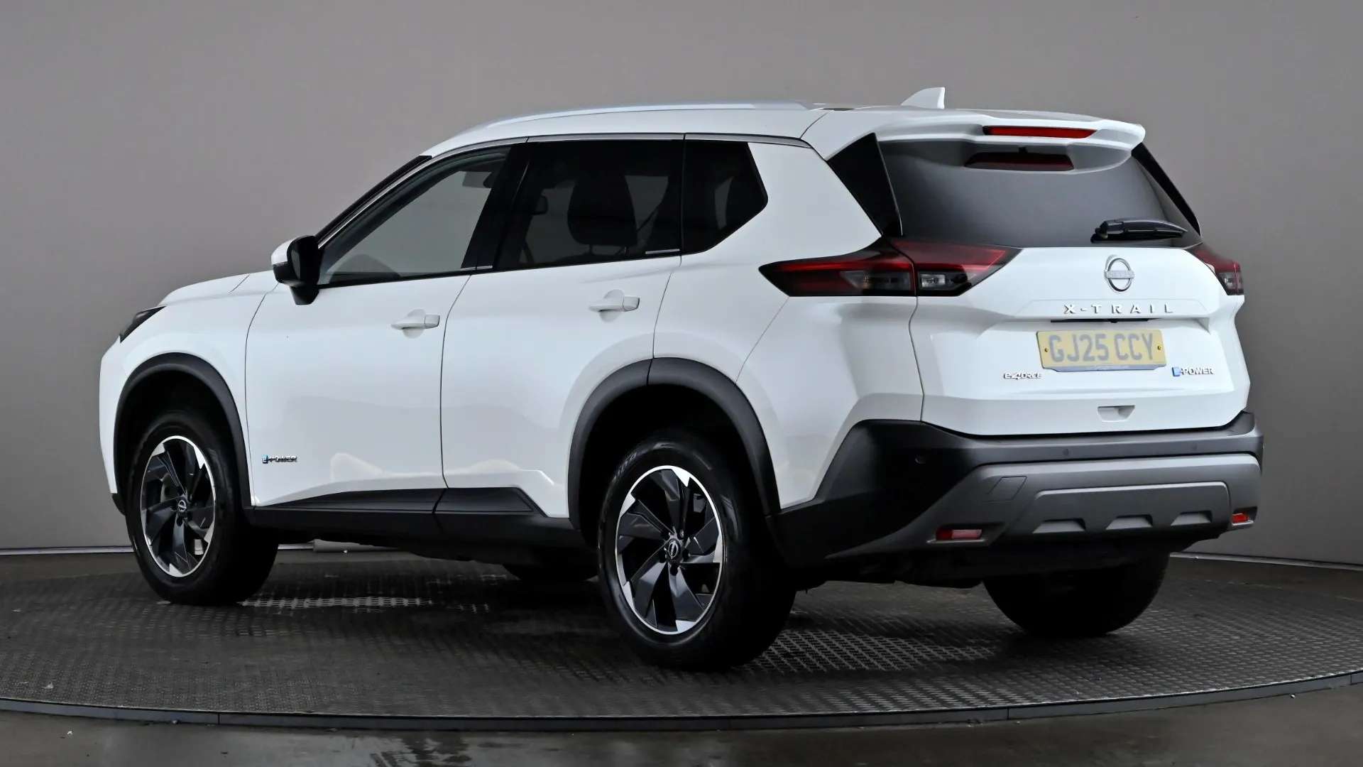 A 2025 NISSAN X-TRAIL 1.5 E-Power E-4orce 213 N-Connecta Auto A 2025 NISSAN X-TRAIL 1.5 E-Power E-4orce 213 N-Connecta Auto