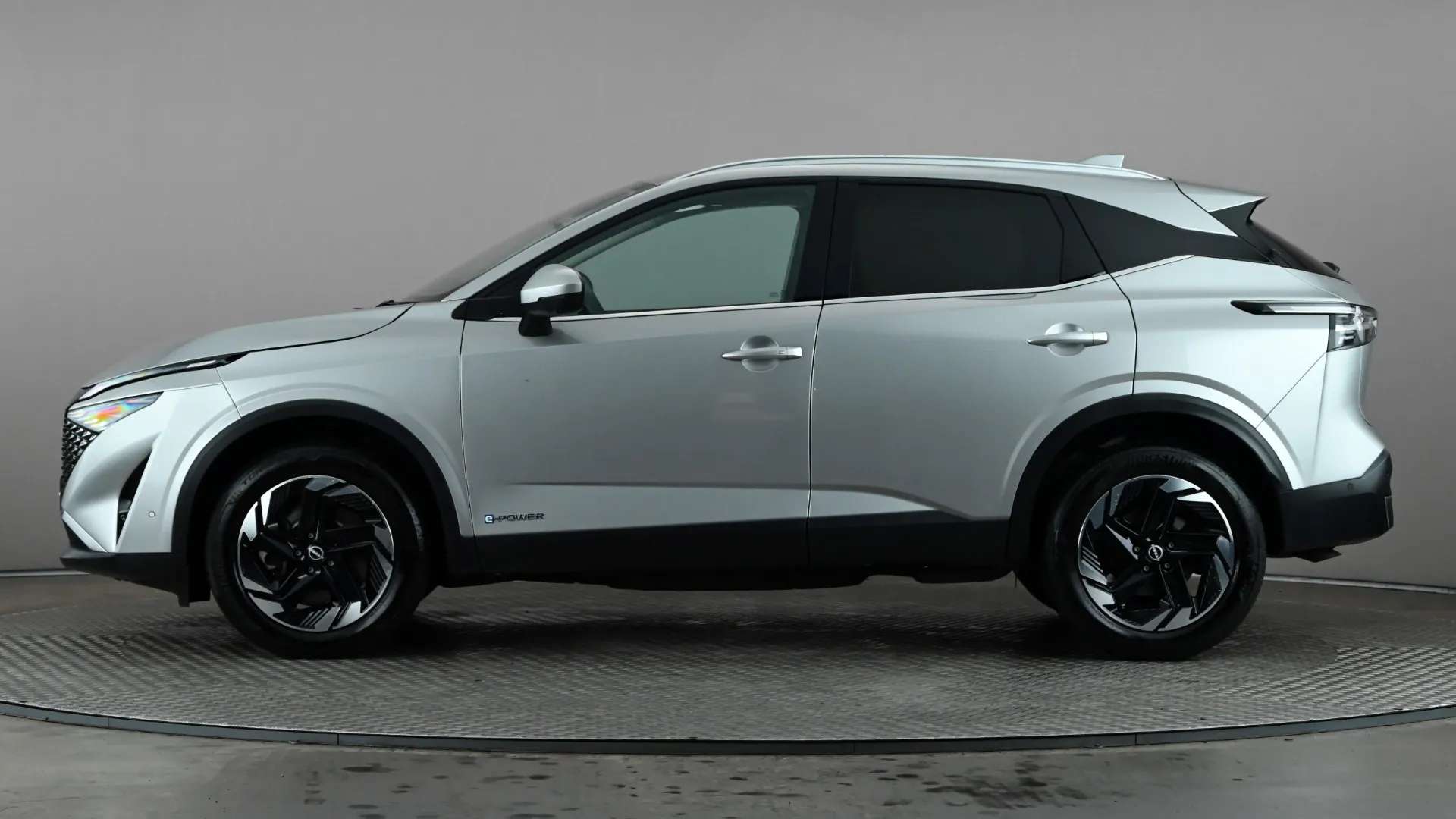 A 2024 NISSAN QASHQAI 1.5 E-Power N-Connecta Auto A 2024 NISSAN QASHQAI 1.5 E-Power N-Connecta Auto