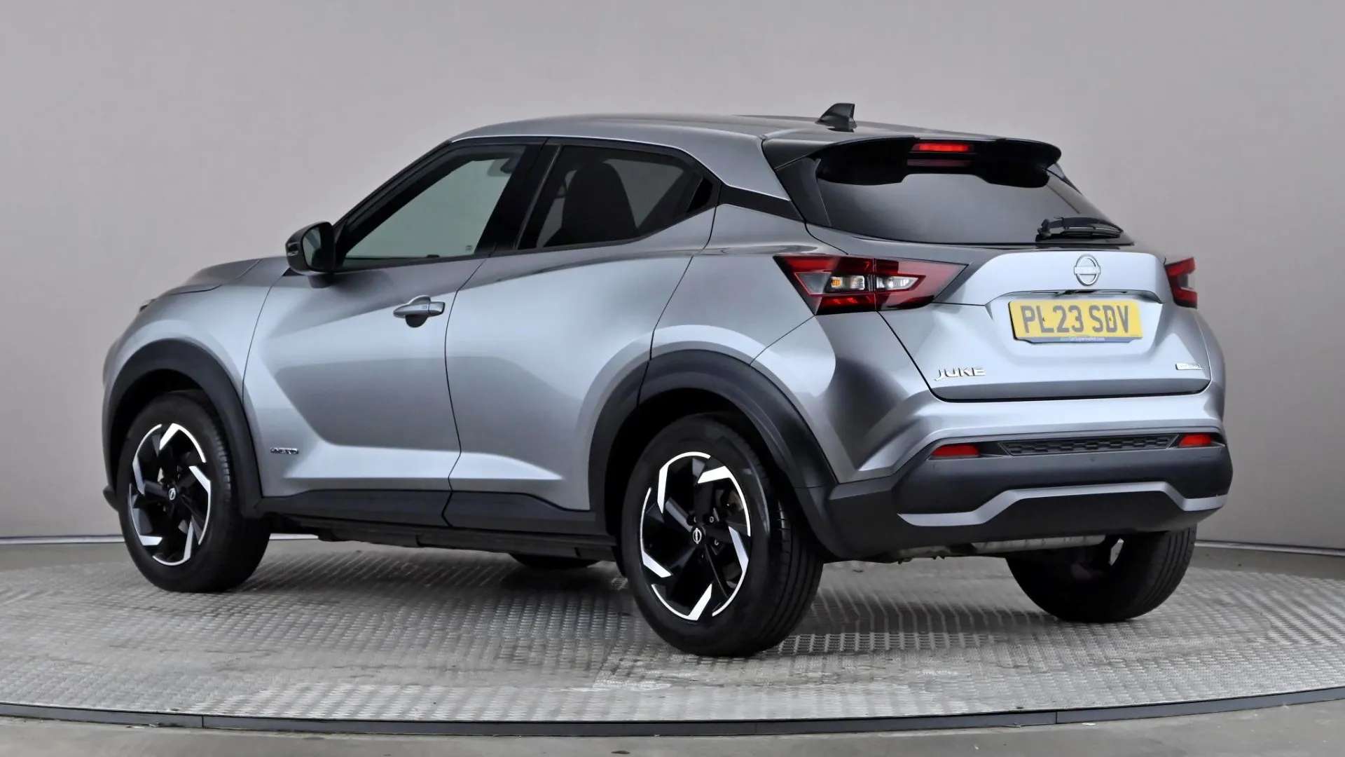 A 2023 NISSAN JUKE 1.6 Hybrid N-Connecta Auto A 2023 NISSAN JUKE 1.6 Hybrid N-Connecta Auto
