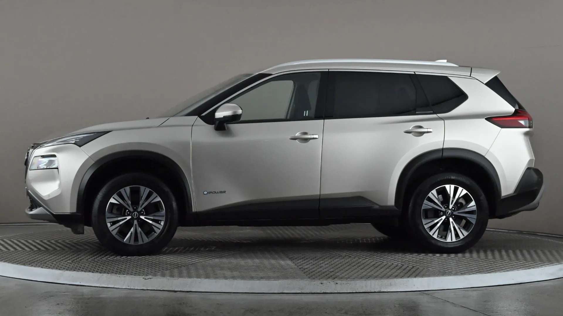 A 2023 NISSAN X-TRAIL 1.5 E-Power E-4orce 213 N-Connecta Auto A 2023 NISSAN X-TRAIL 1.5 E-Power E-4orce 213 N-Connecta Auto