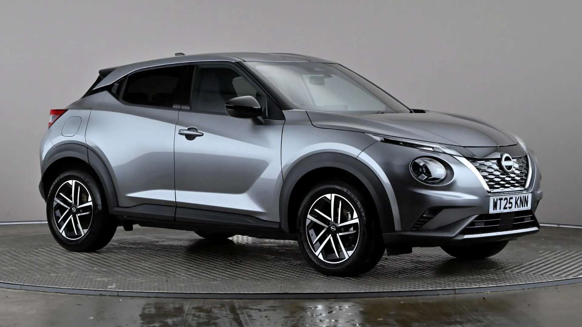 A 2025 NISSAN JUKE 1.6 Hybrid N-Connecta Auto A 2025 NISSAN JUKE 1.6 Hybrid N-Connecta Auto