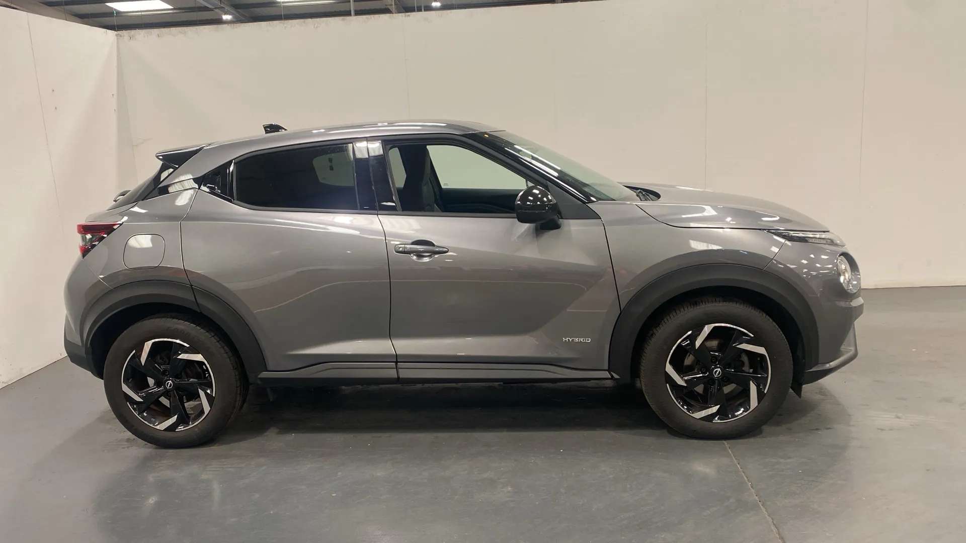 A 2024 NISSAN JUKE 1.6 Hybrid N-Connecta Auto A 2024 NISSAN JUKE 1.6 Hybrid N-Connecta Auto