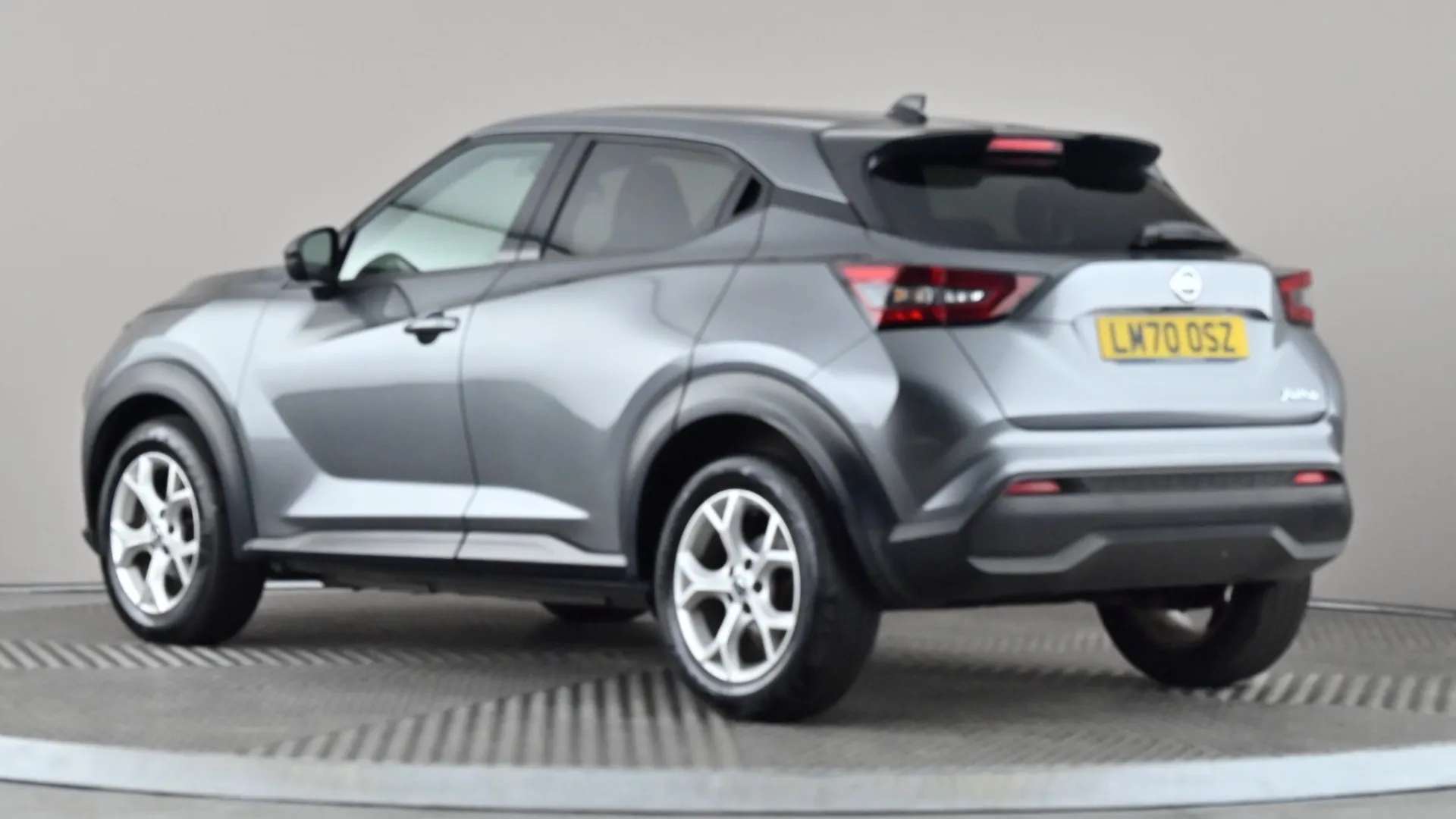 A 2020 NISSAN JUKE 1.0 DiG-T N-Connecta DCT A 2020 NISSAN JUKE 1.0 DiG-T N-Connecta DCT