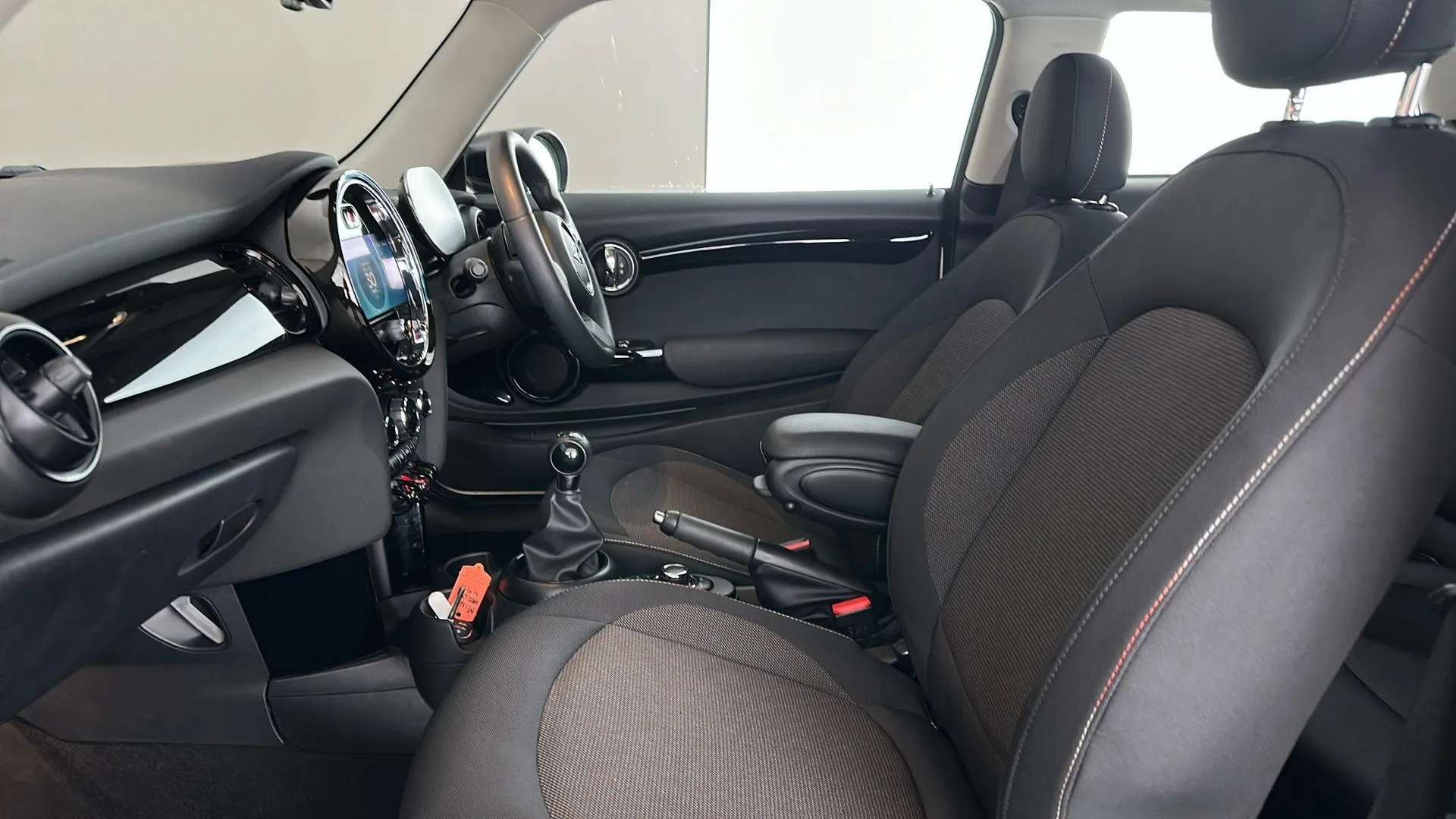 2021 MINI HATCH 2021 MINI HATCH