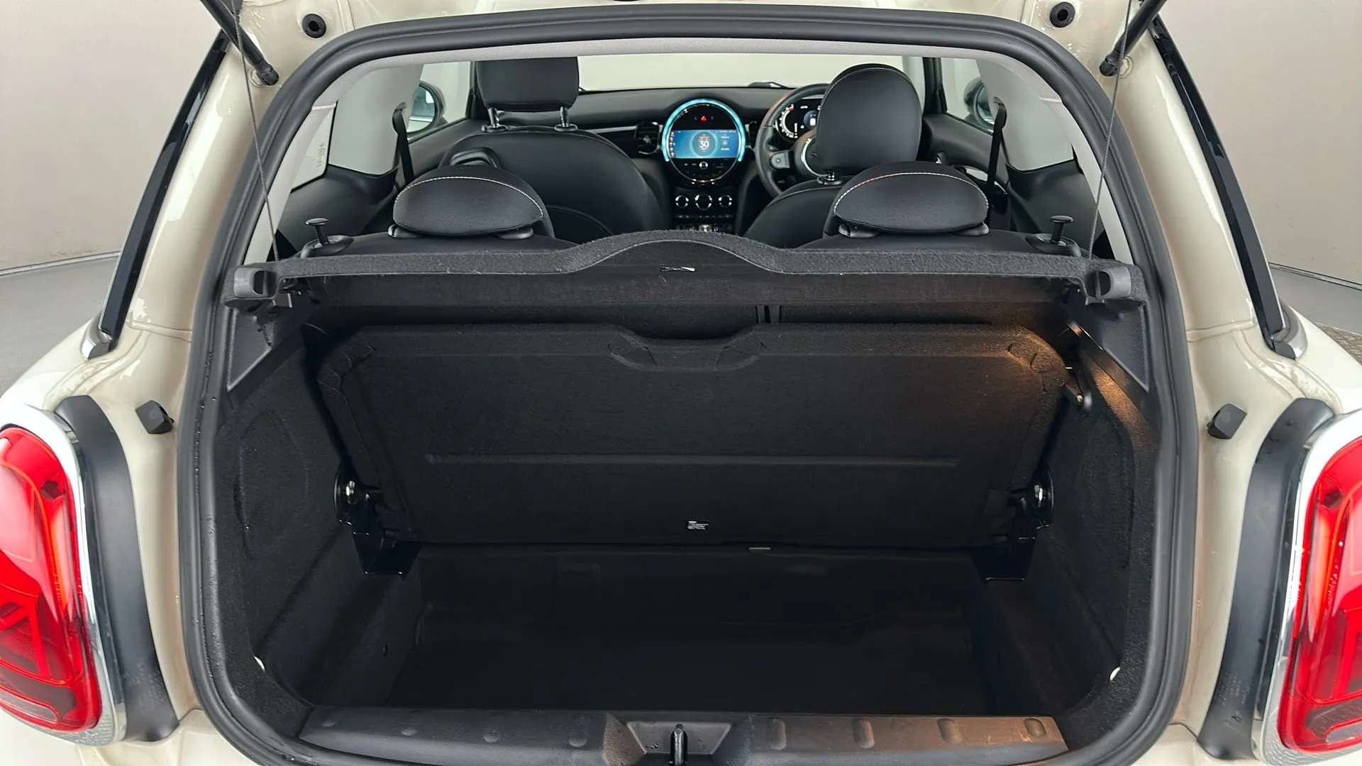 2021 MINI HATCH 2021 MINI HATCH