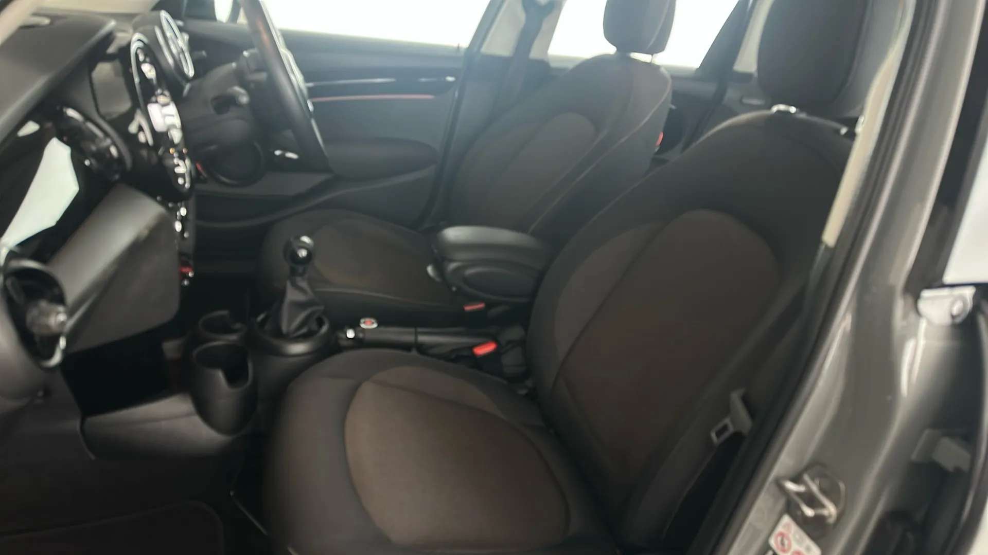 2021 MINI HATCH 2021 MINI HATCH