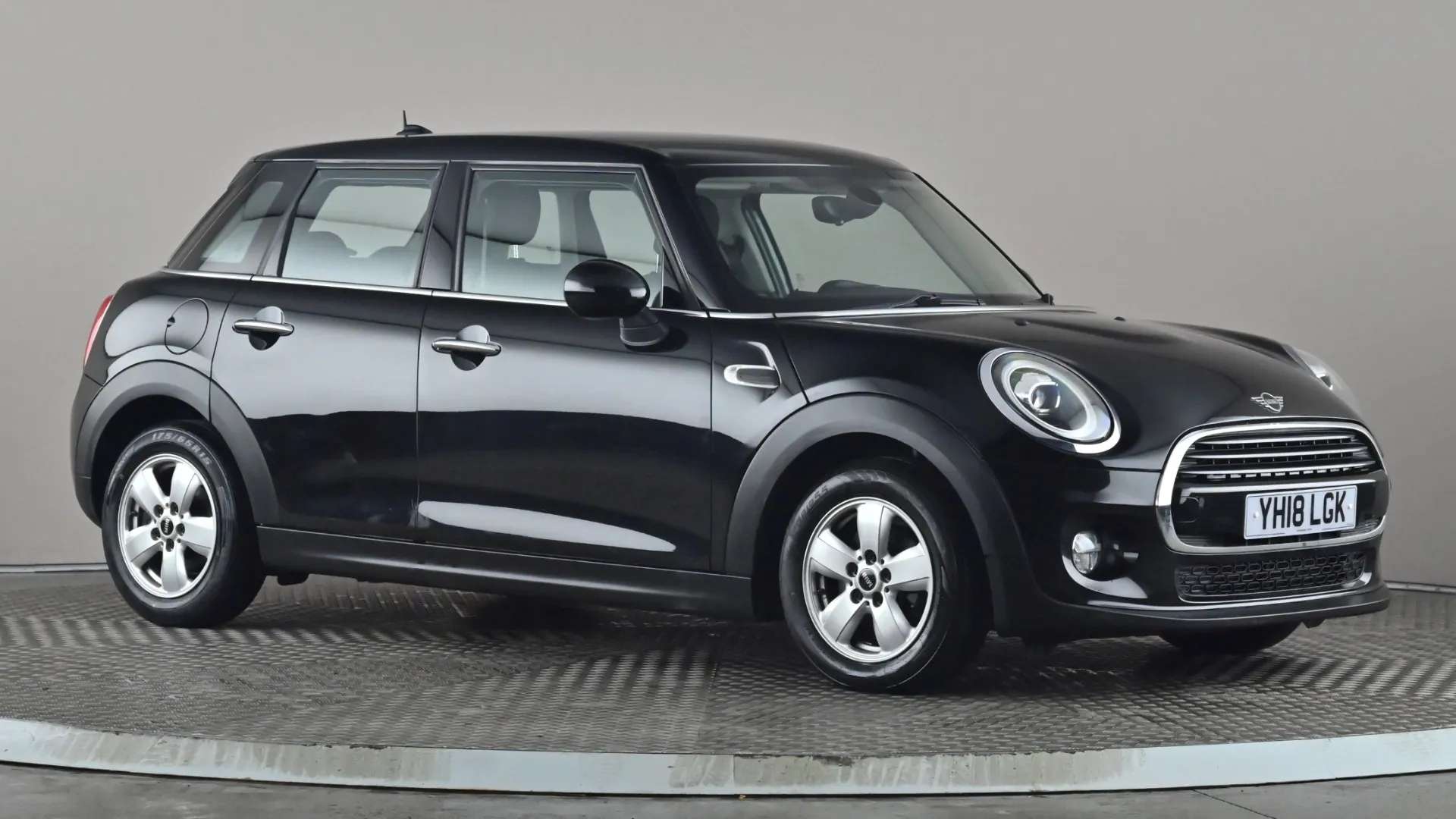 A 2018 MINI HATCH 1.5 Cooper D II A 2018 MINI HATCH 1.5 Cooper D II