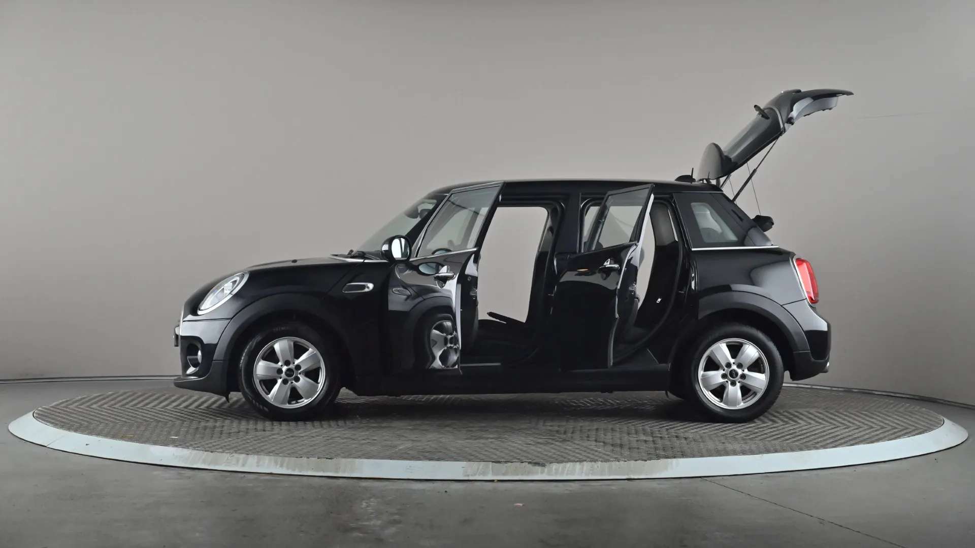 2018 MINI HATCH 2018 MINI HATCH