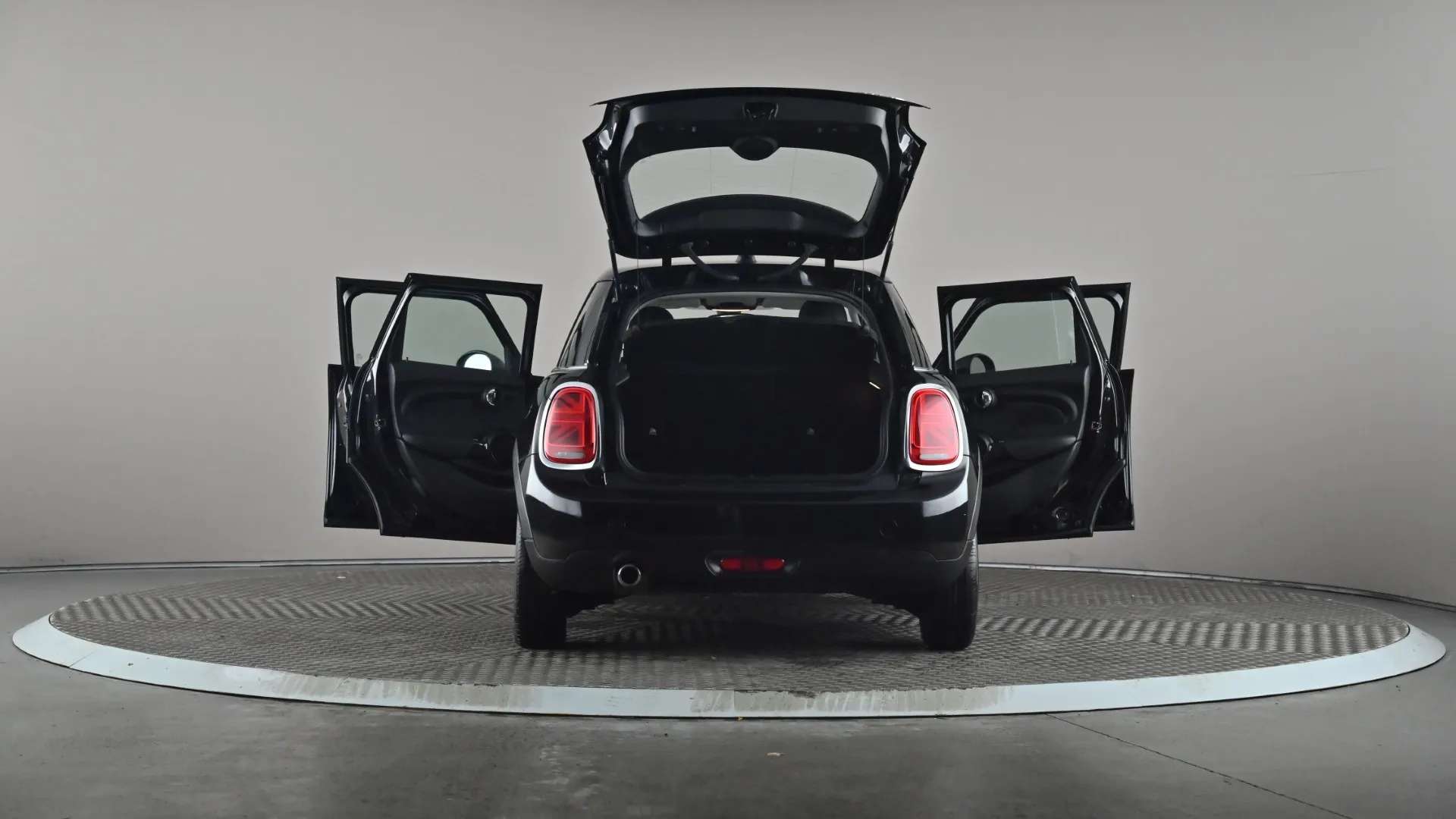 2018 MINI HATCH 2018 MINI HATCH