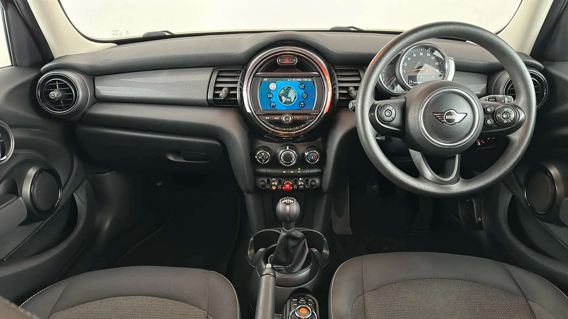 2018 MINI HATCH 2018 MINI HATCH