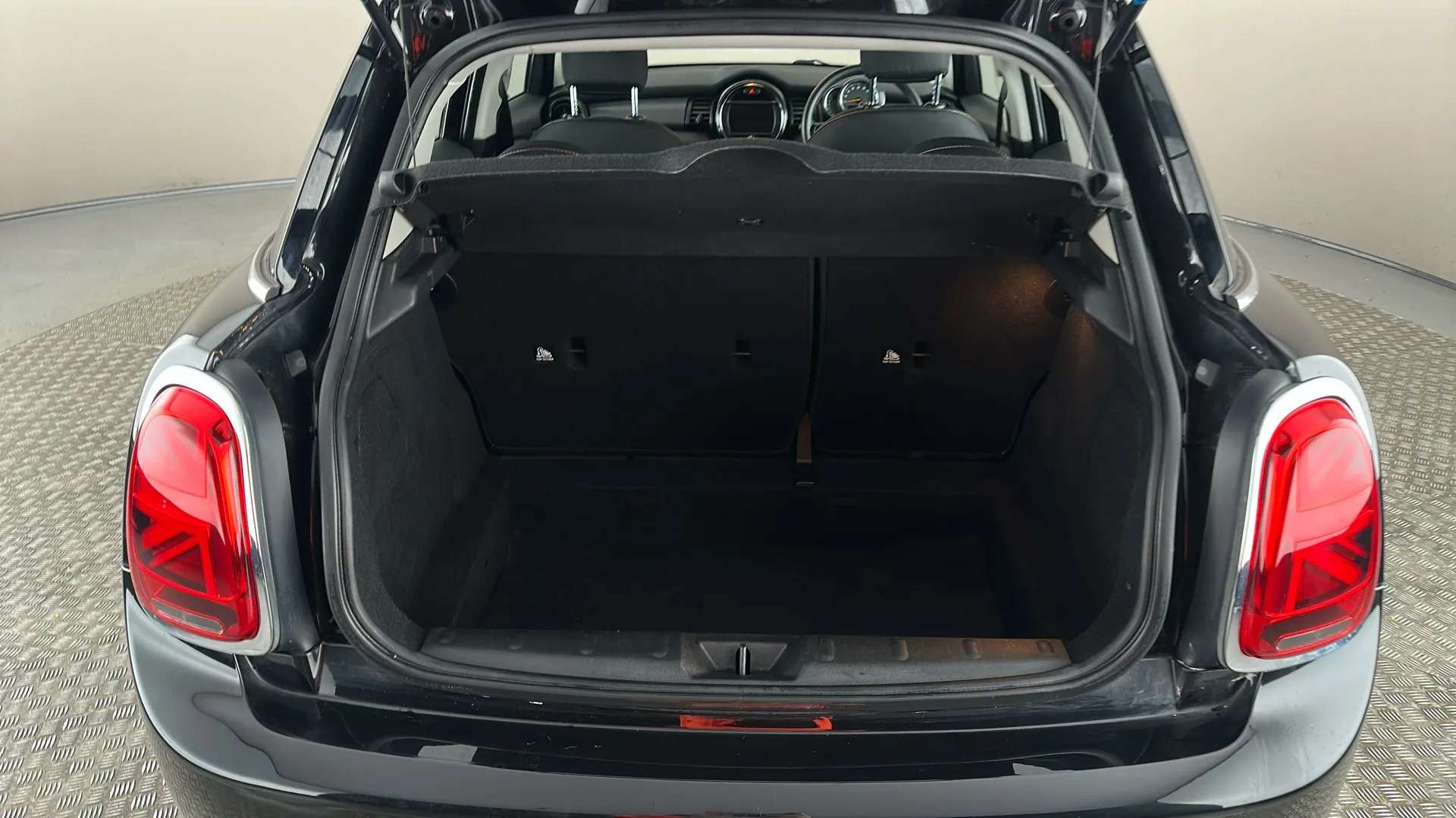 2018 MINI HATCH 2018 MINI HATCH