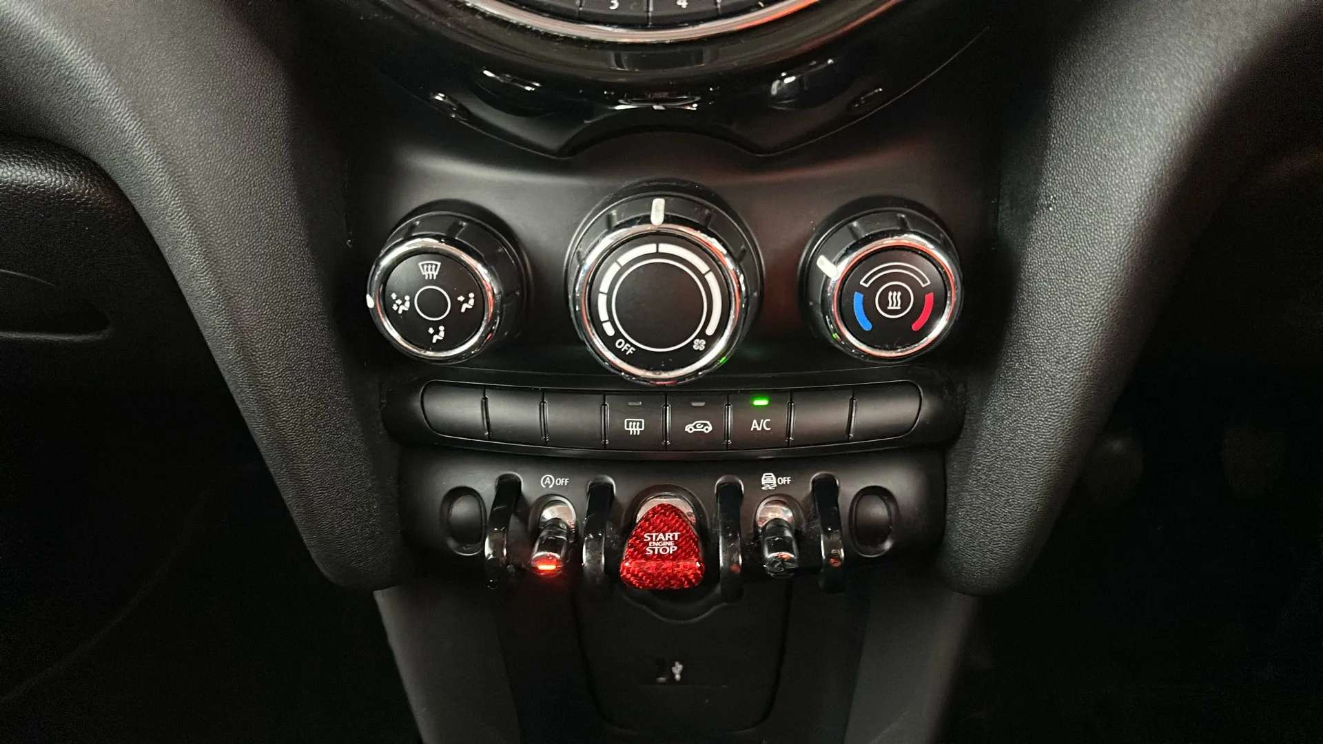2018 MINI HATCH 2018 MINI HATCH