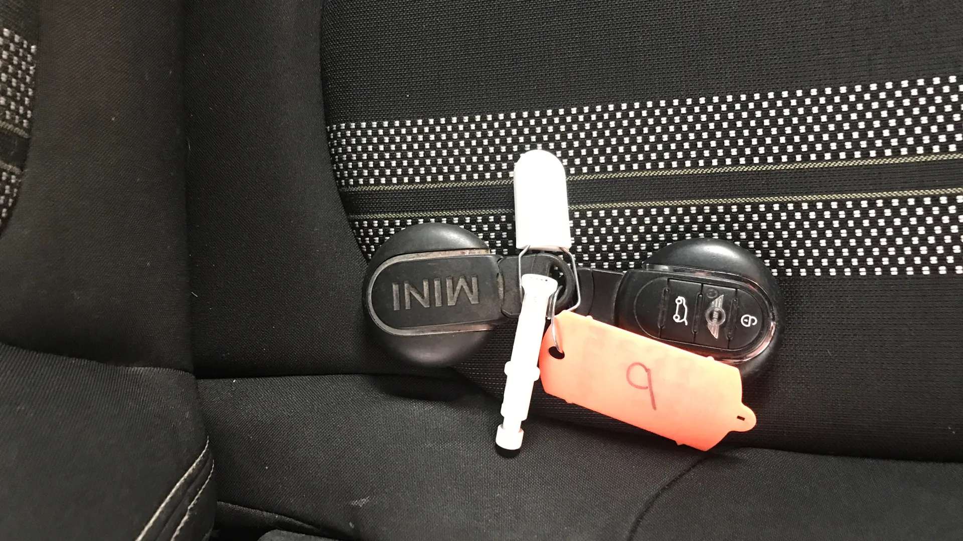 2017 MINI HATCH 2017 MINI HATCH