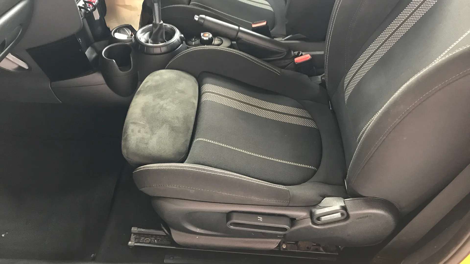 2017 MINI HATCH 2017 MINI HATCH