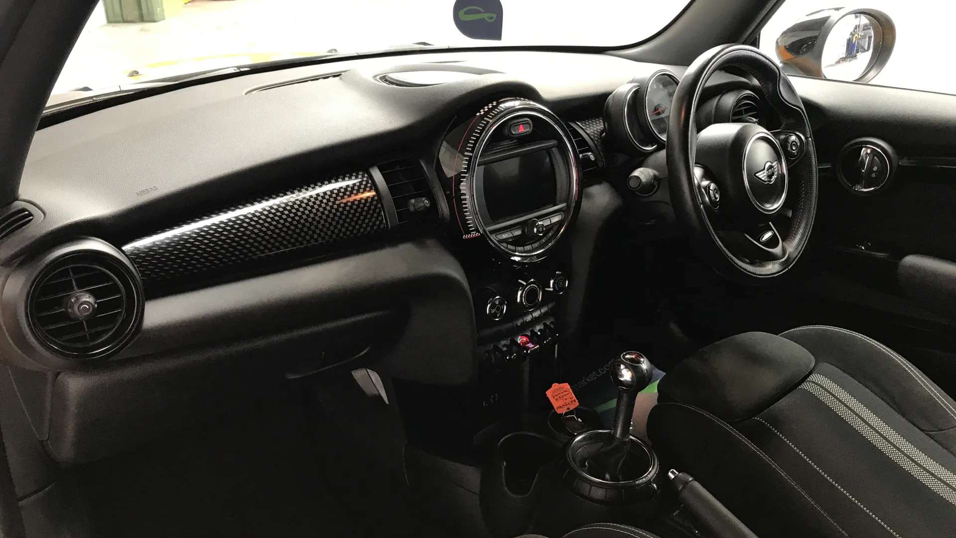 2017 MINI HATCH 2017 MINI HATCH