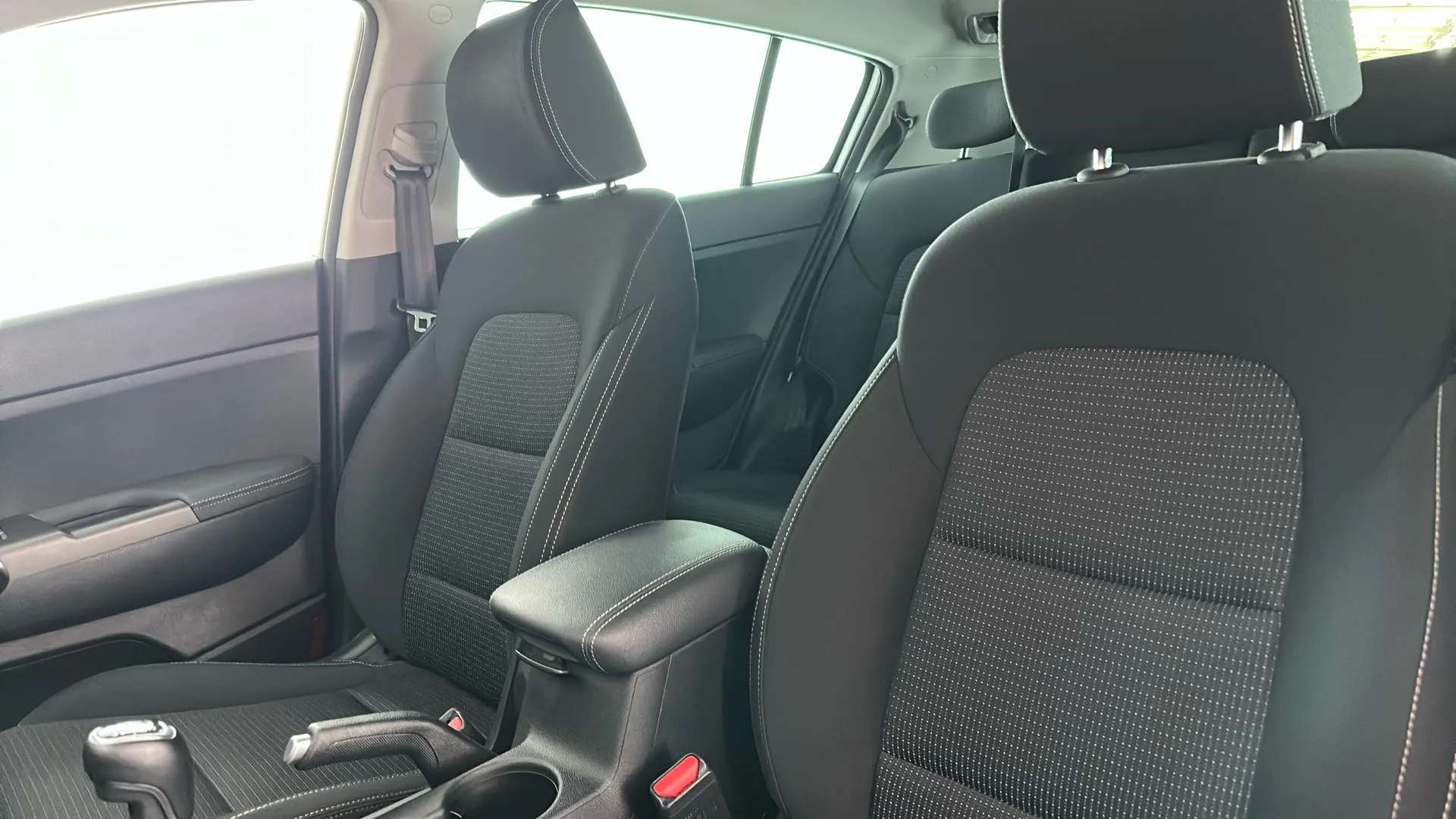 2021 KIA SPORTAGE 2021 KIA SPORTAGE