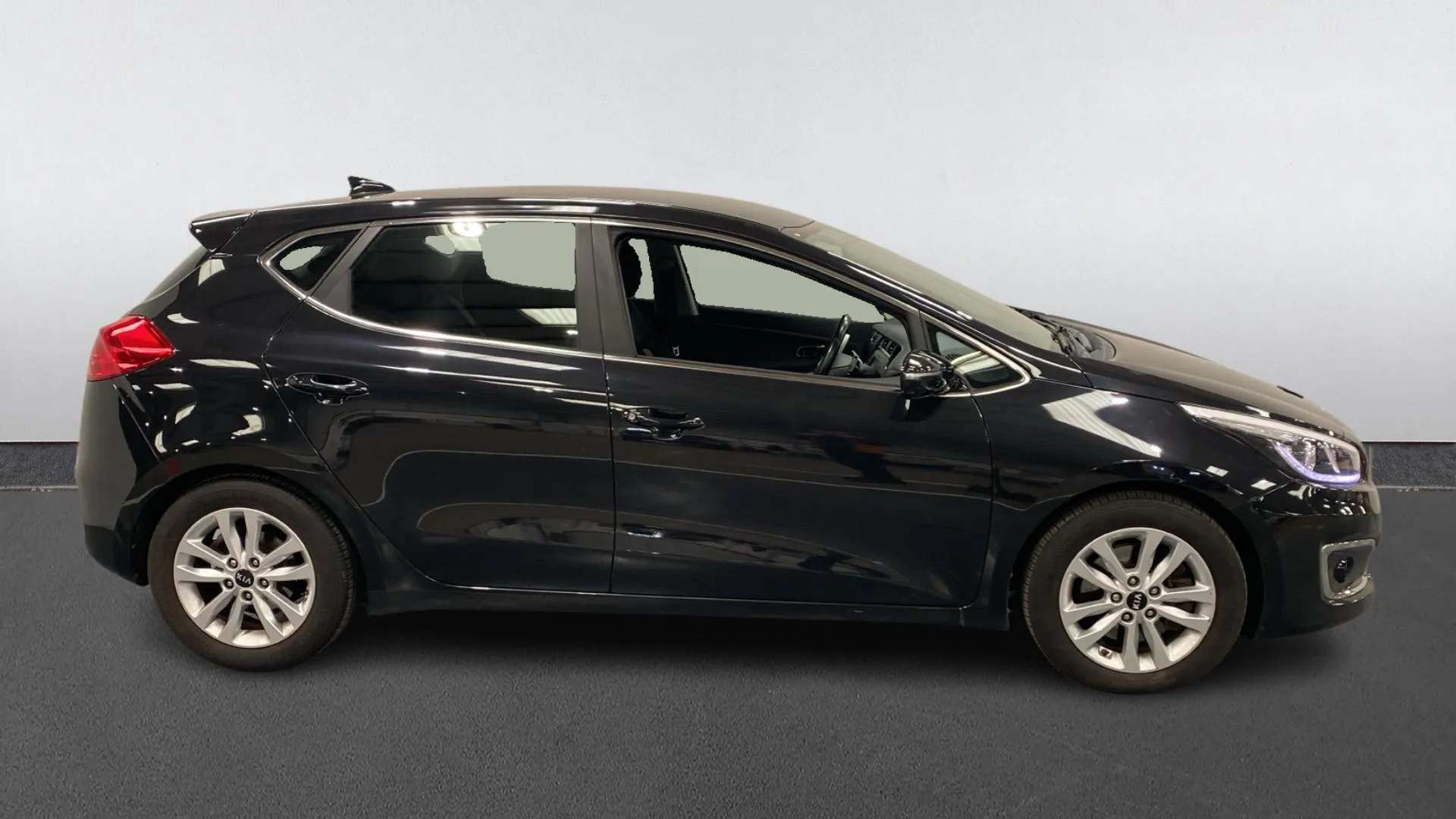 A 2017 KIA CEED 1.6 CRDi ISG 2 DCT A 2017 KIA CEED 1.6 CRDi ISG 2 DCT