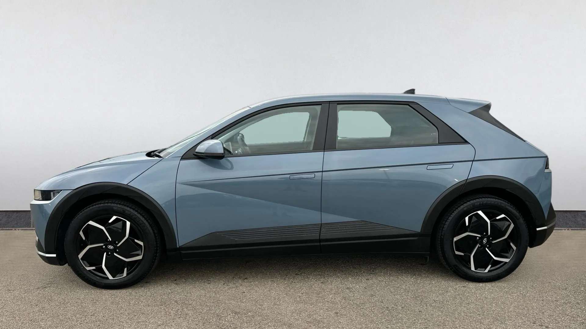 A 2024 HYUNDAI IONIQ 5 125kW SE Connect 58 kWh Auto A 2024 HYUNDAI IONIQ 5 125kW SE Connect 58 kWh Auto