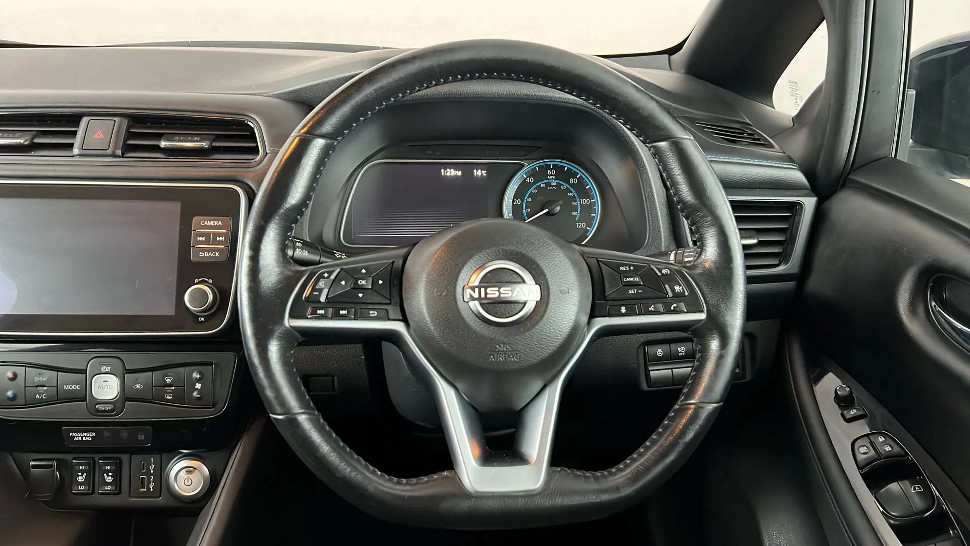 2023 NISSAN LEAF 2023 NISSAN LEAF