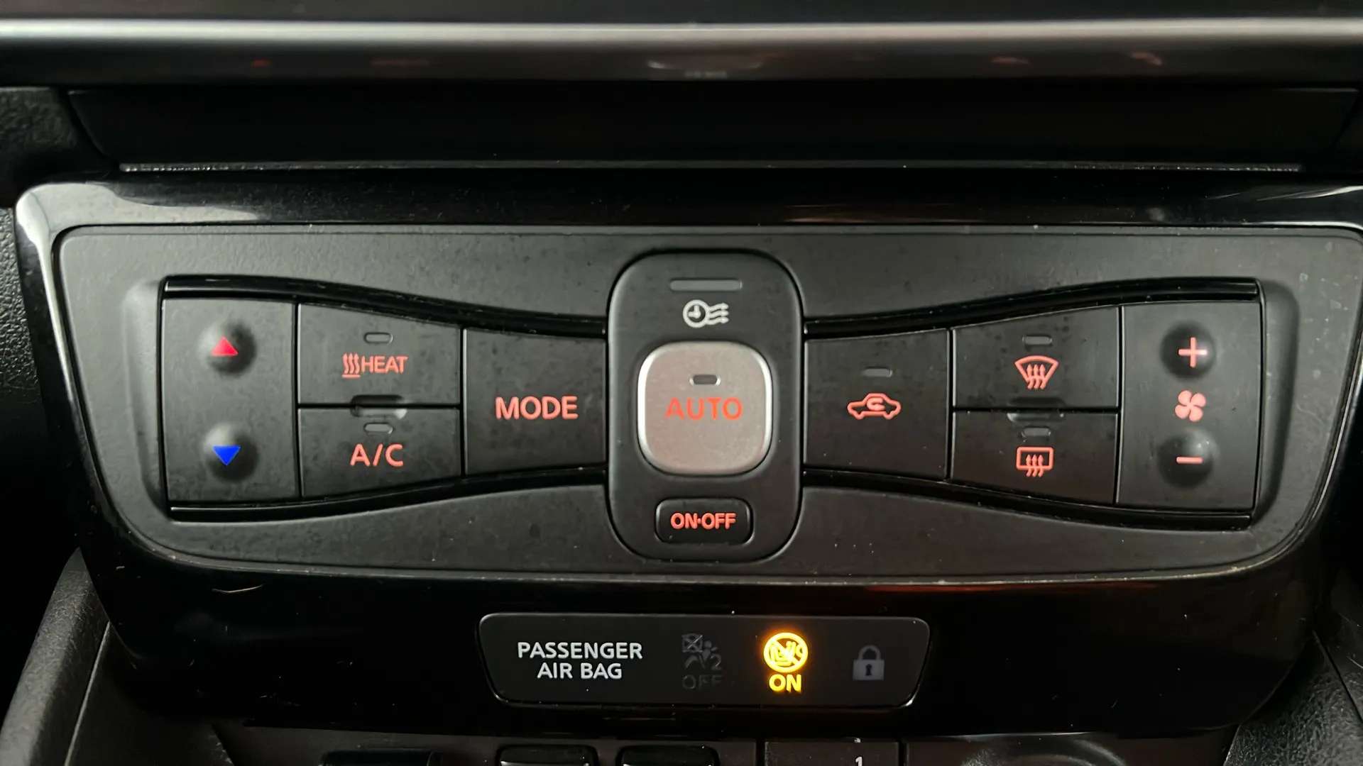 2023 NISSAN LEAF 2023 NISSAN LEAF